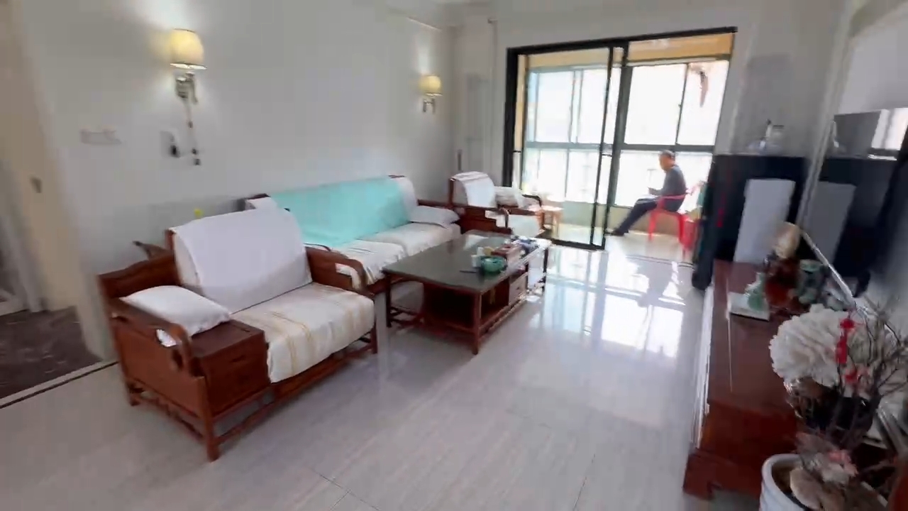 海阔天空-国瑞城一期（名仕苑）  2室2厅1卫    3800.0元/月室内图