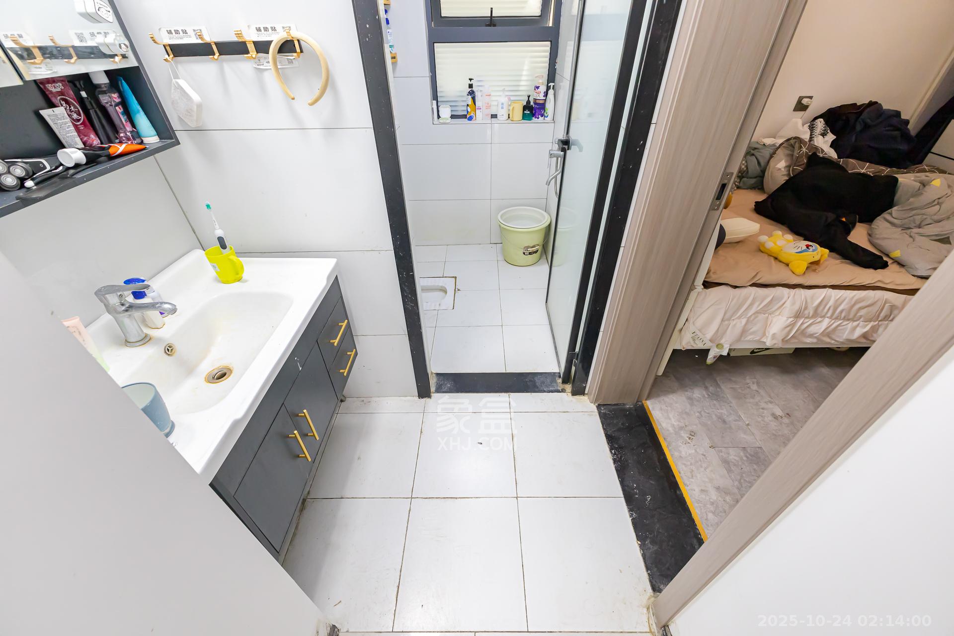 明发阅江悦府  3室2厅1卫    68.0万卫生间