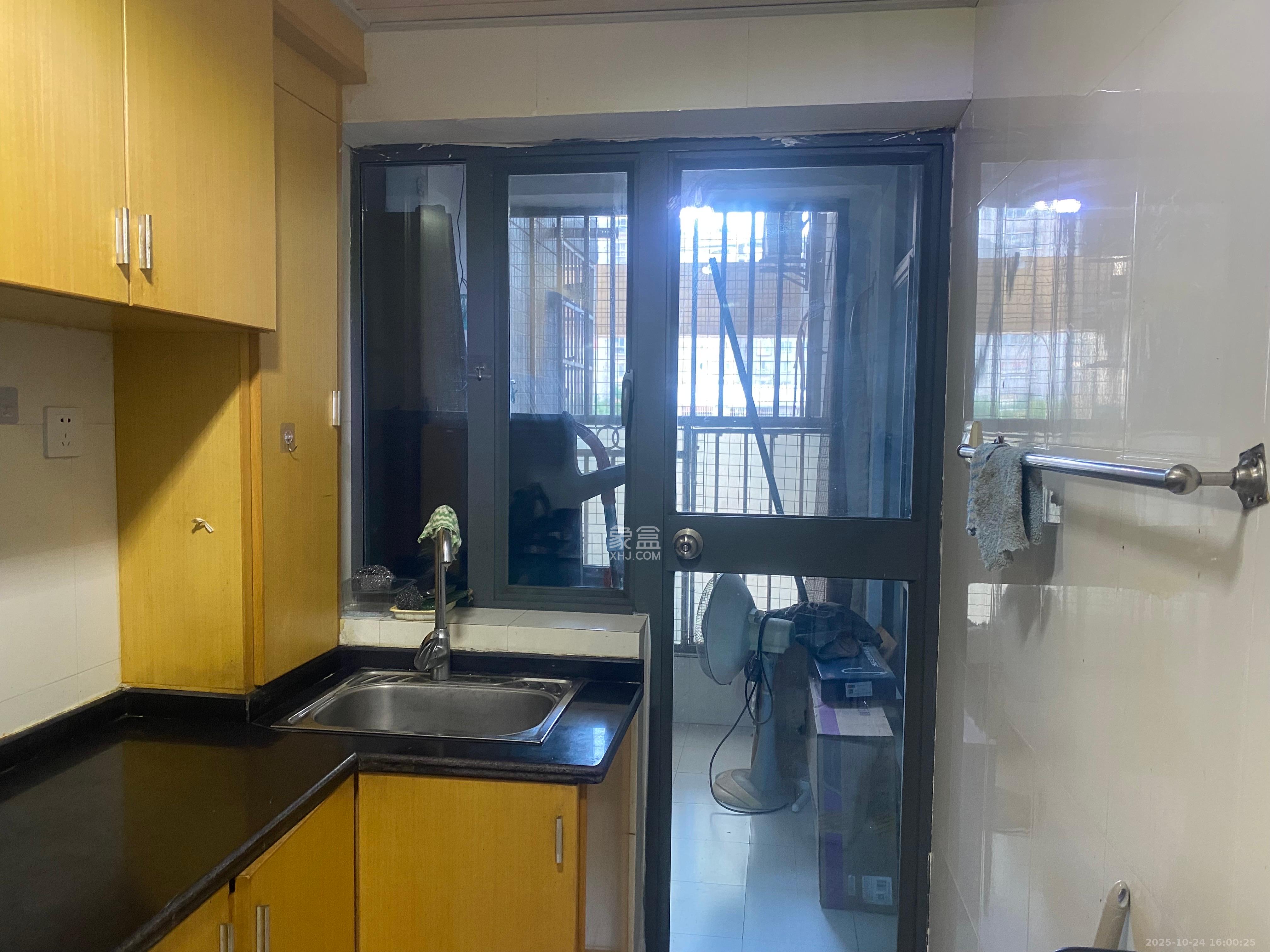 BOBO天下城（CTA财富中心）  1室1厅1卫    1900.0元/月室内图