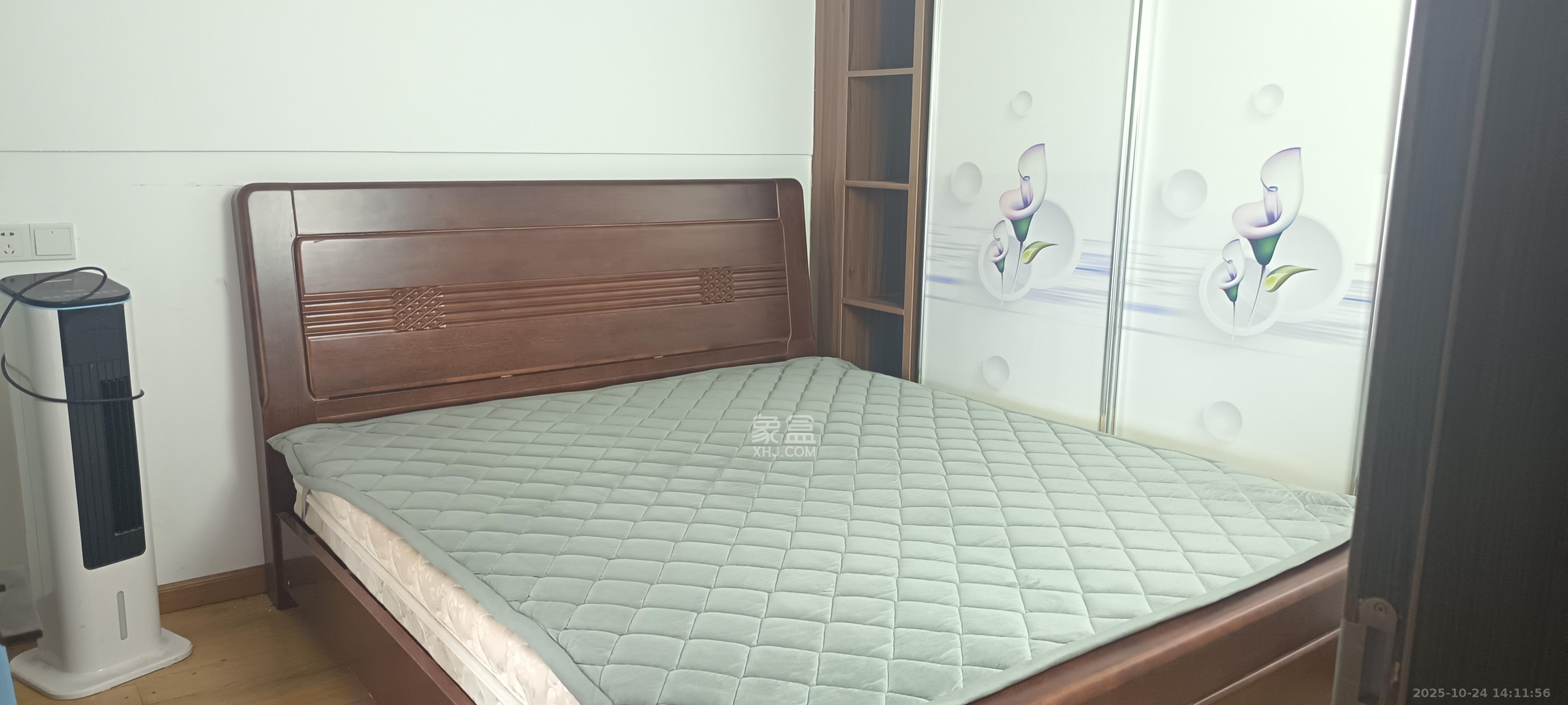 万科金色麦田  3室1厅2卫    2500.0元/月 万科金色麦田  3室1厅2卫    2500.0元/月室内图