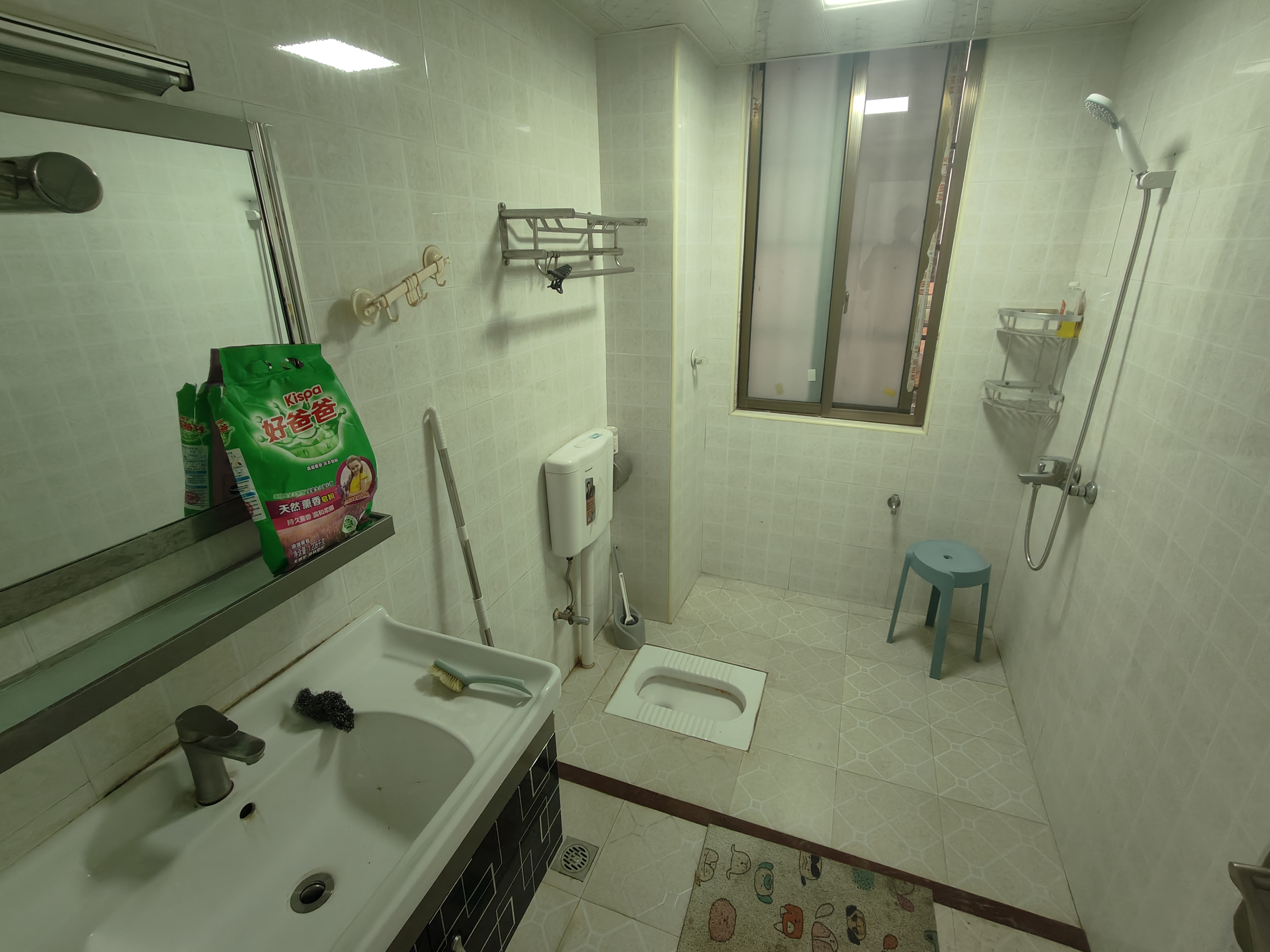 明兴花苑  2室2厅1卫    1400.0元/月室内图