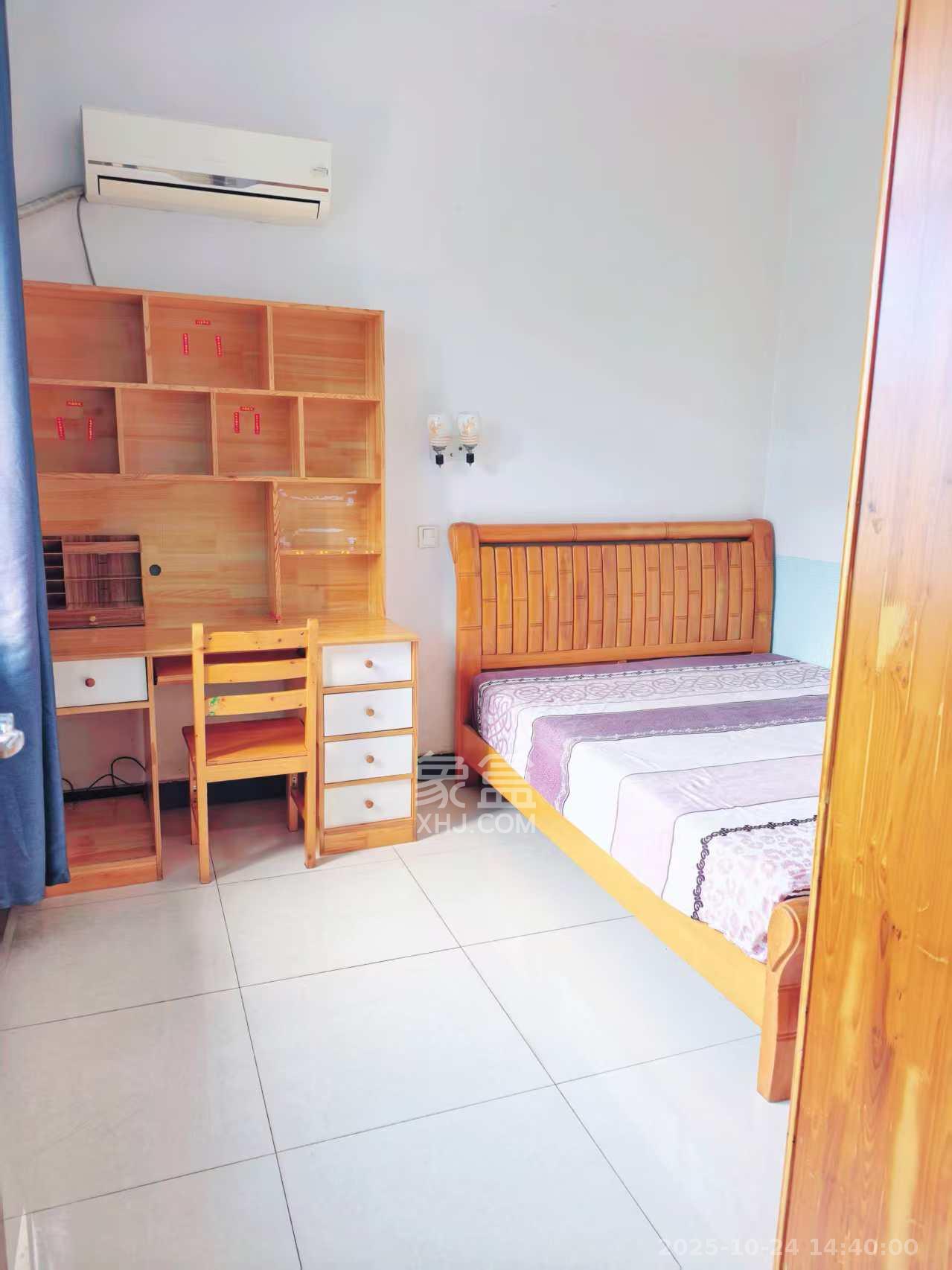 东瓜山三村(东电社区)  2室1厅1卫    1600.0元/月 东瓜山三村(东电社区)  2室1厅1卫    1600.0元/月室内图