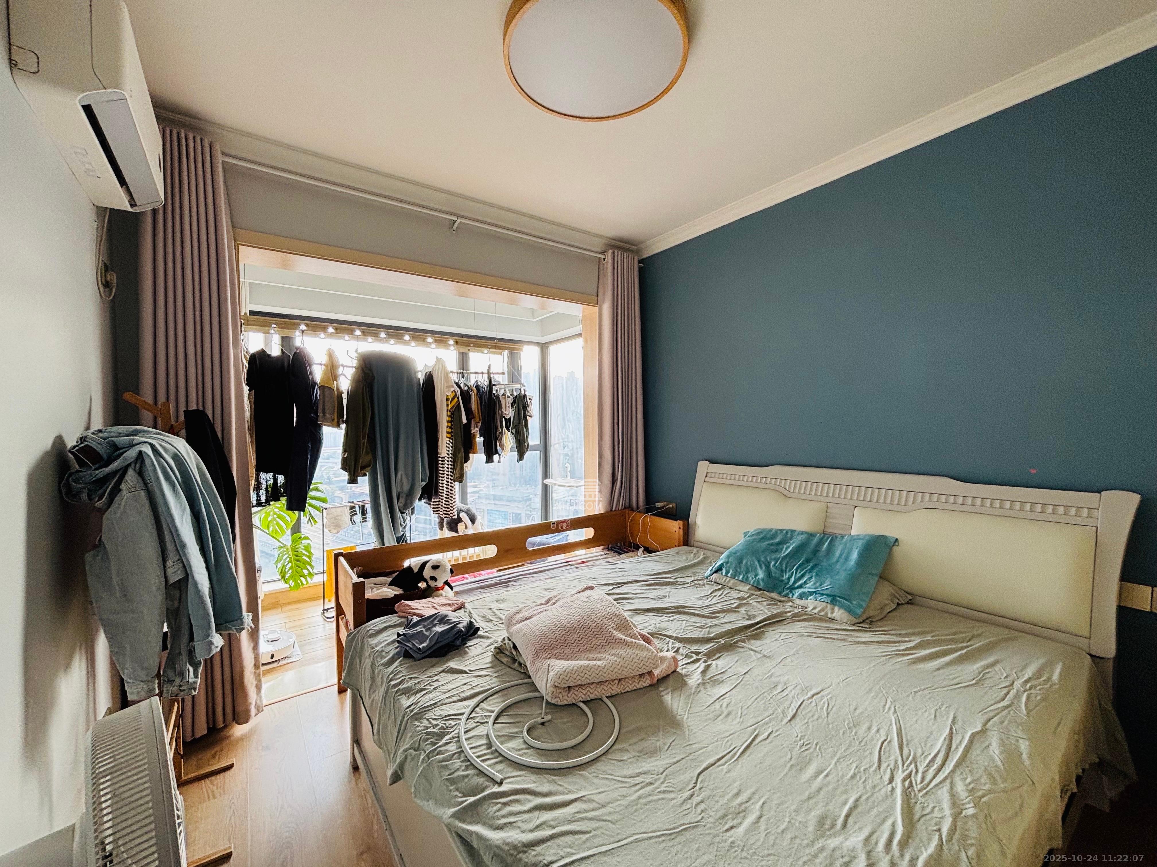 和悦城(蟠龙景苑)  3室2厅2卫    2300.0元/月室内图