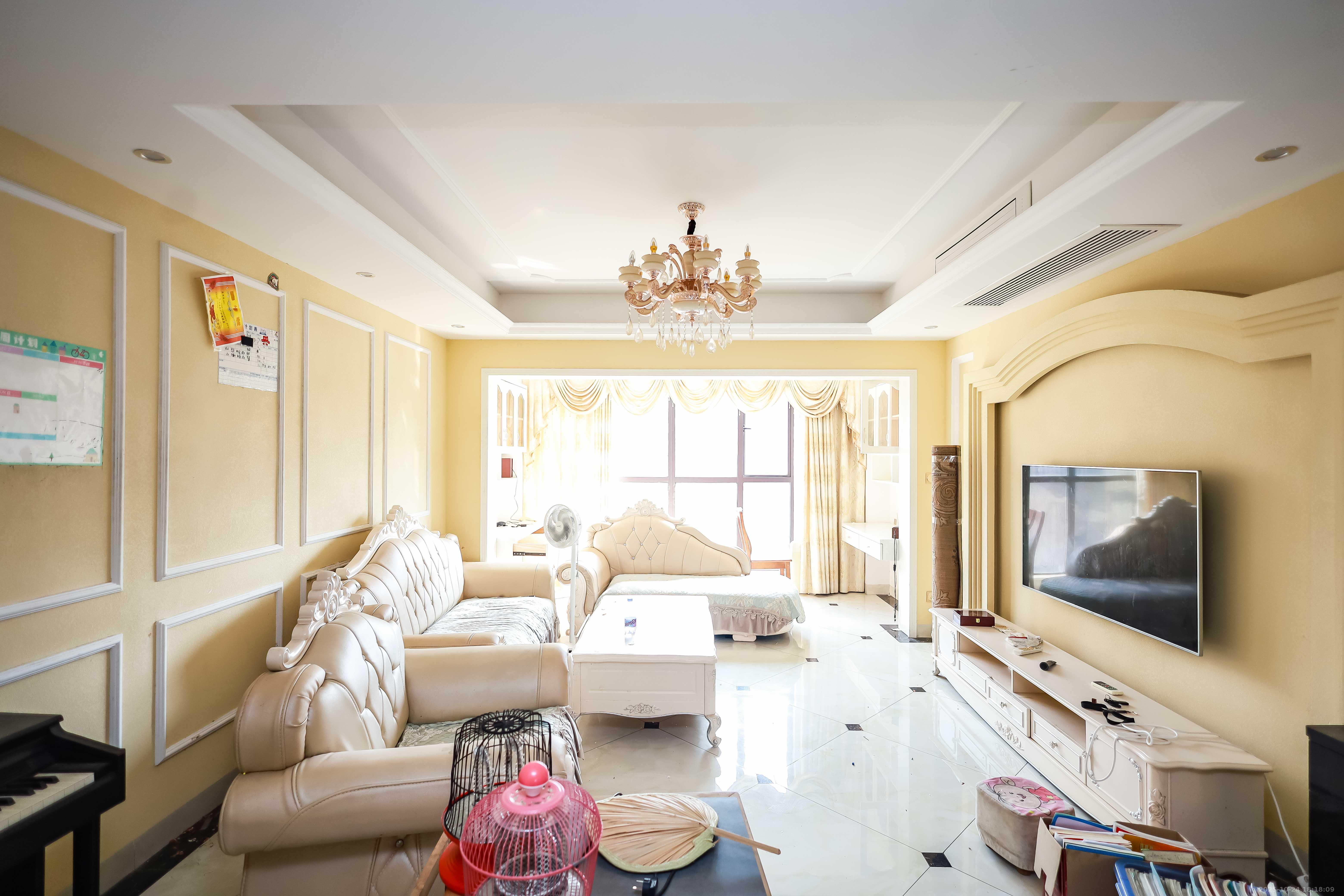 奥克斯缔壹城  3室2厅2卫    3500.0元/月室内图