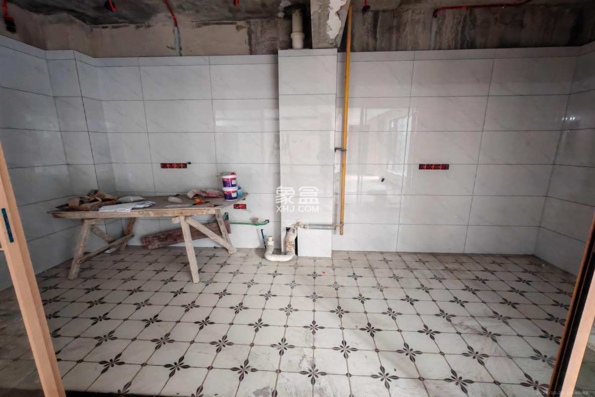 中冶中央公园  5室2厅2卫    5500.0元/月 中冶中央公园  5室2厅2卫    5500.0元/月室内图