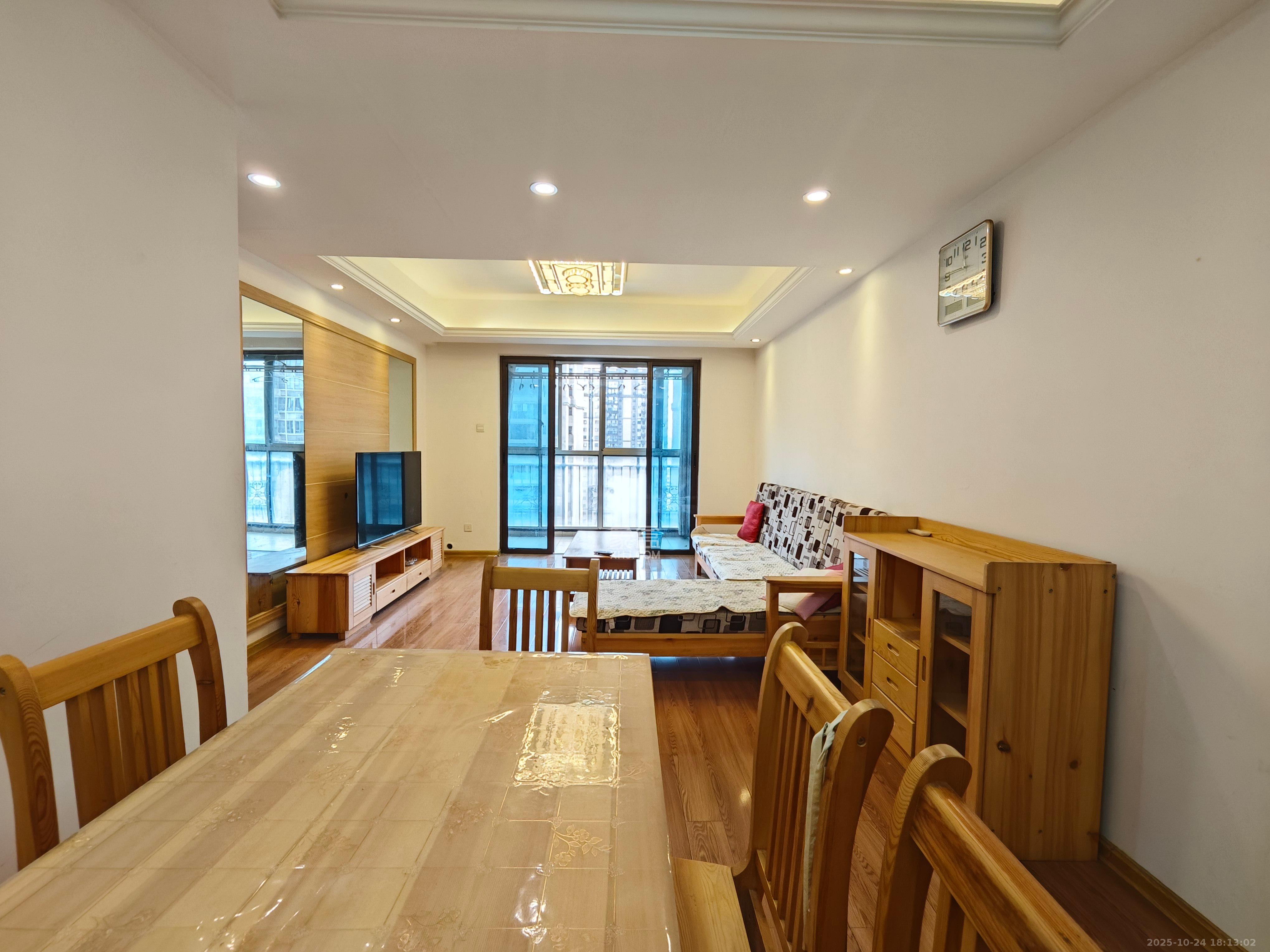 江山帝景哈佛  2室1厅1卫    1800.0元/月 江山帝景哈佛  2室1厅1卫    1800.0元/月室内图