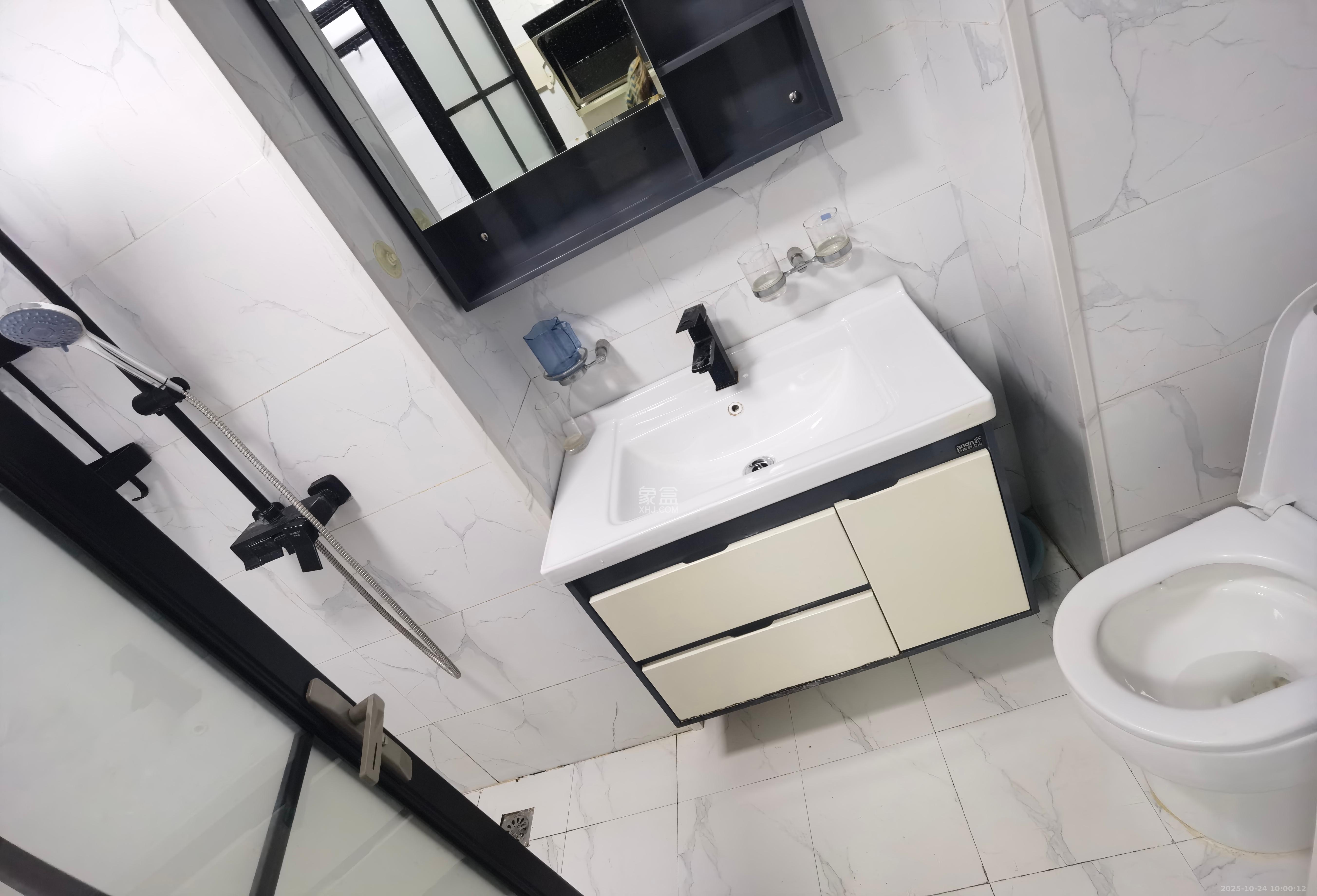 中海新城熙岸（中信新城五期）  1室1厅1卫    980.0元/月室内图