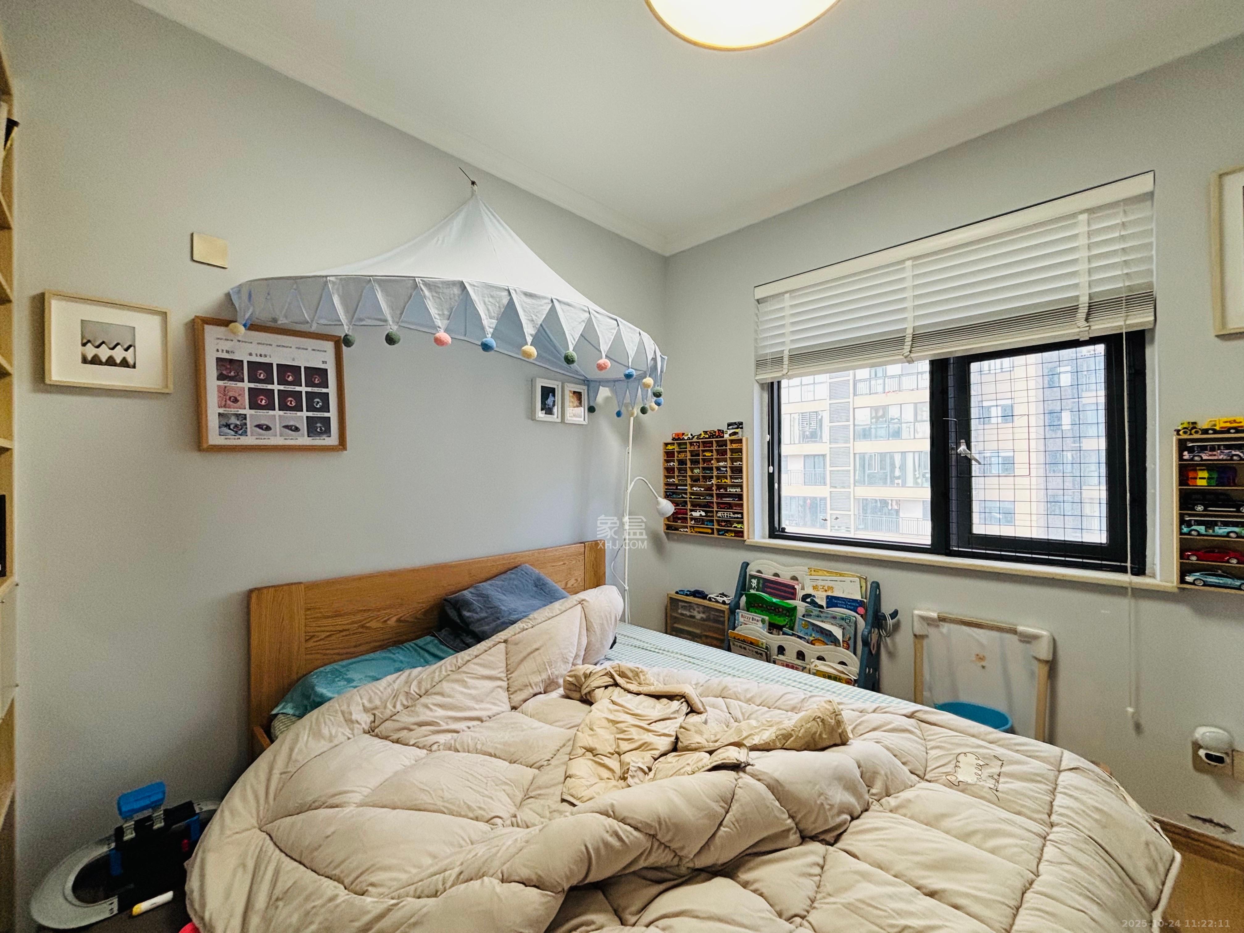 和悦城(蟠龙景苑) 3室2厅2卫 2300.0元/月 和悦城(蟠龙景苑) 3室2厅2卫 2300.0元/月室内图