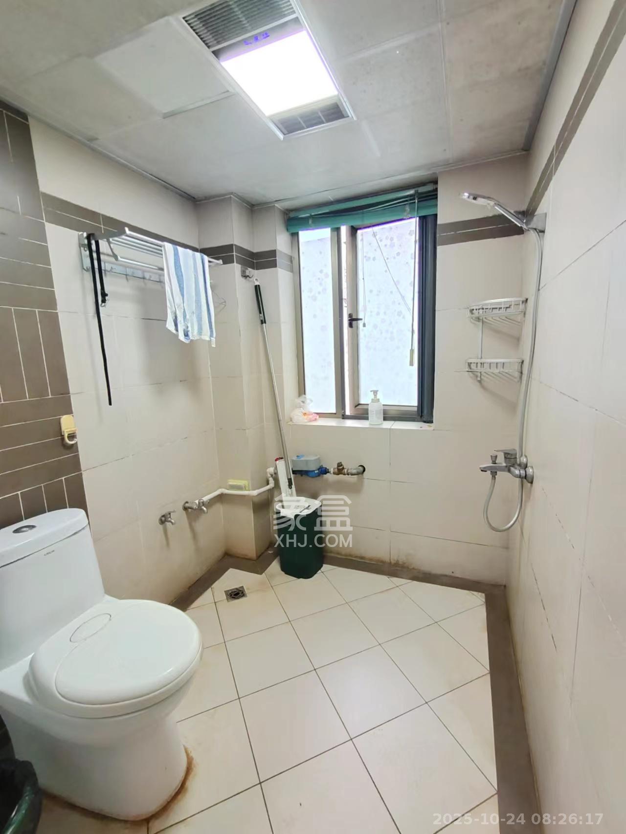 省委接待办宿舍  3室1厅1卫    2600.0元/月室内图