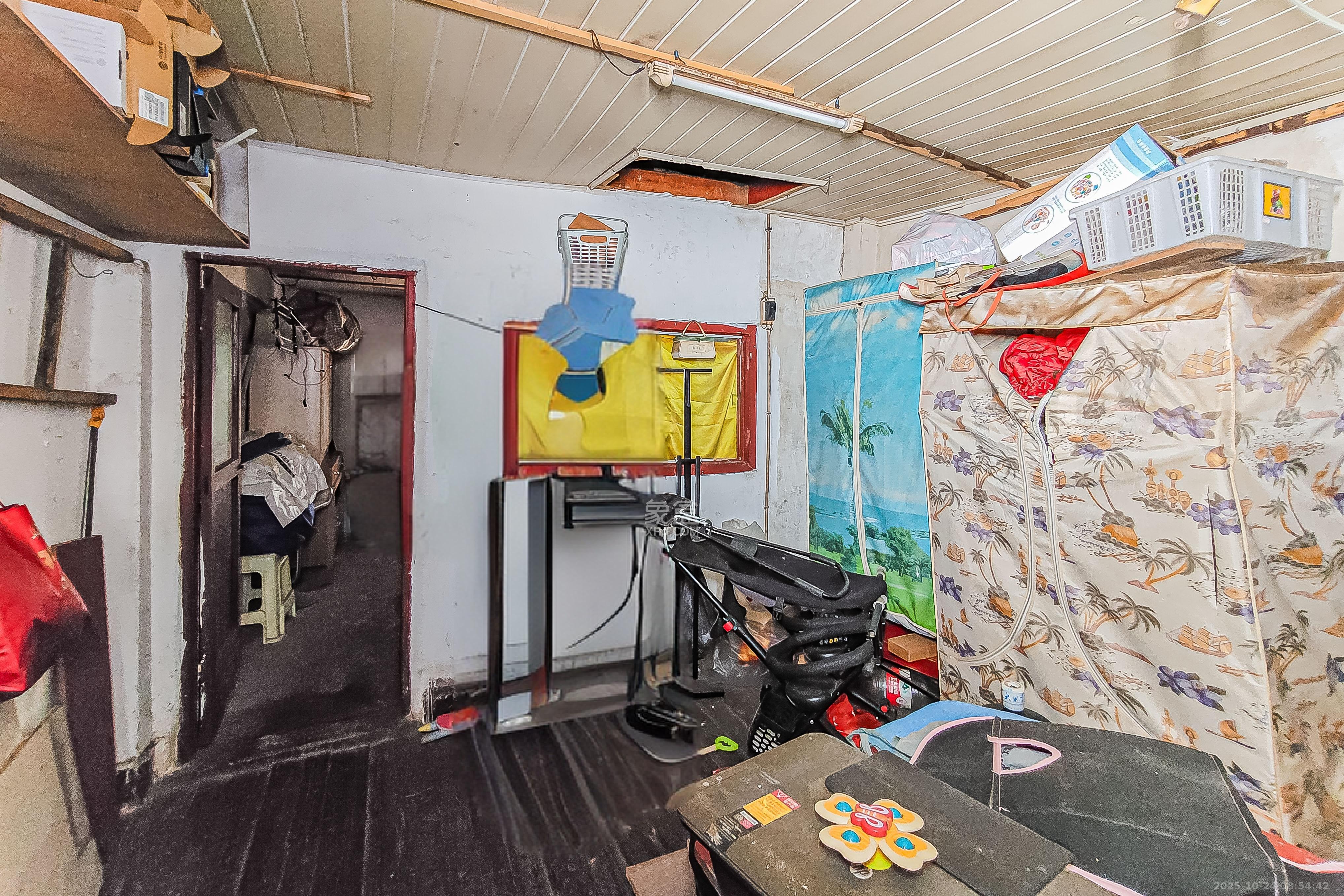 (上/下)黎家坡散盘 4室1厅1卫 126.0万 (上/下)黎家坡散盘 4室1厅1卫 126.0万卧室