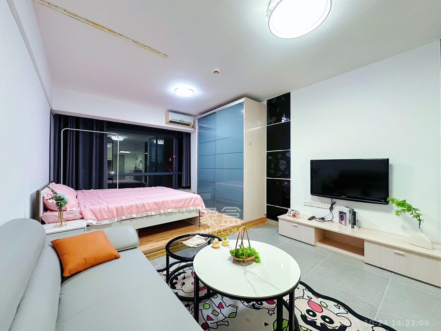 三万英尺  1室1厅1卫    2000.0元/月室内图