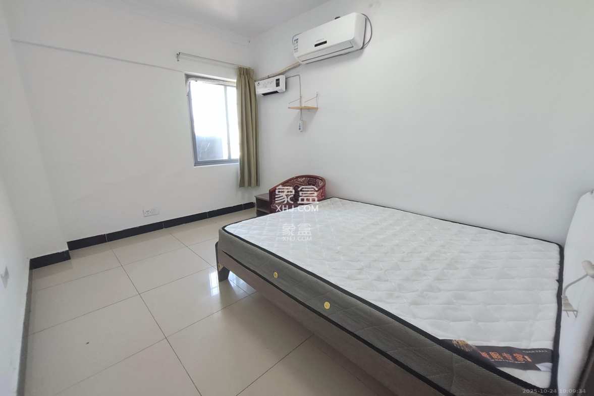 西罗亚大厦  1室1厅1卫    1700.0元/月 西罗亚大厦  1室1厅1卫    1700.0元/月室内图