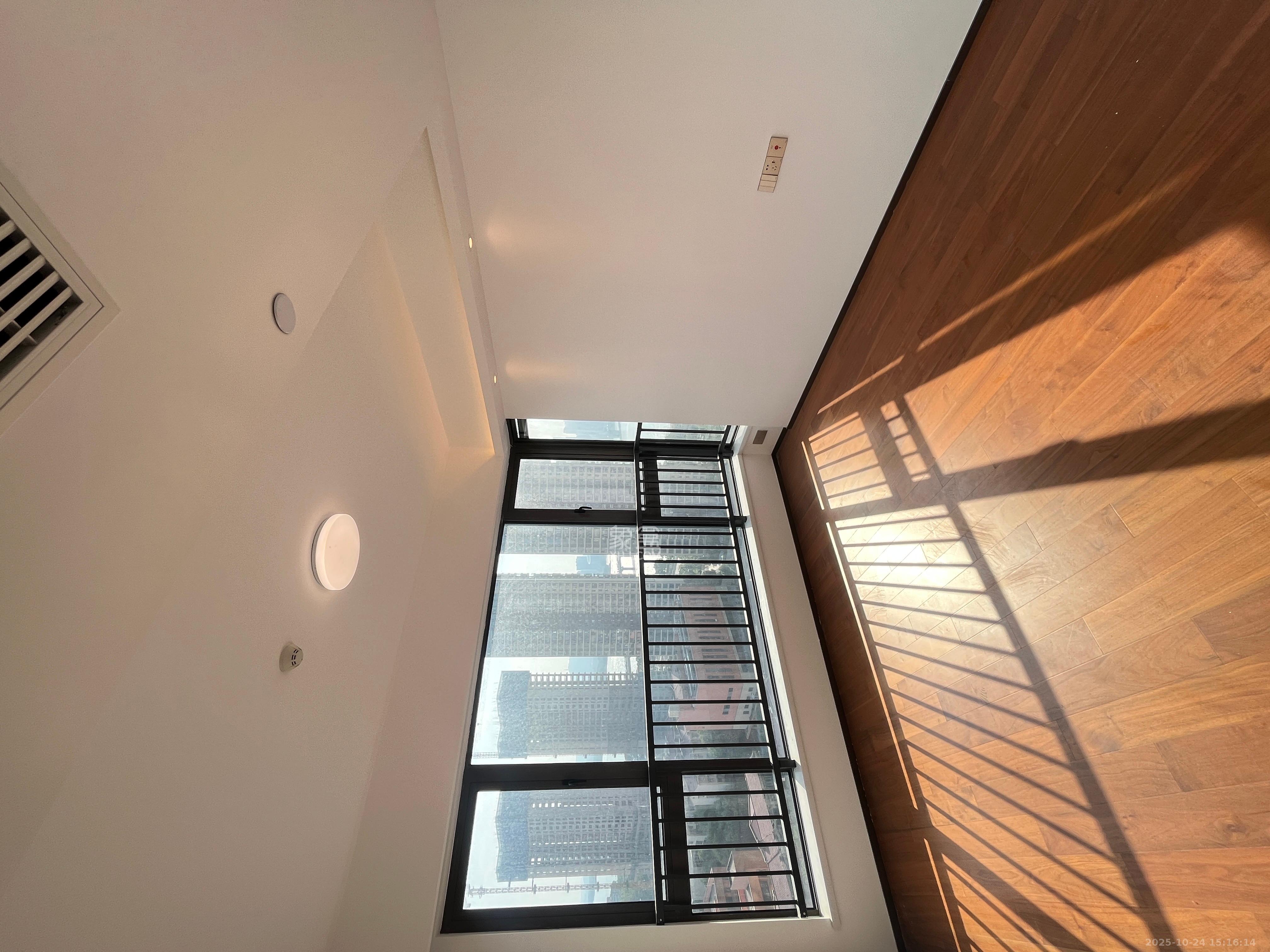 北辰瀚江府 3室2厅2卫 6000.0元/月 北辰瀚江府 3室2厅2卫 6000.0元/月室内图