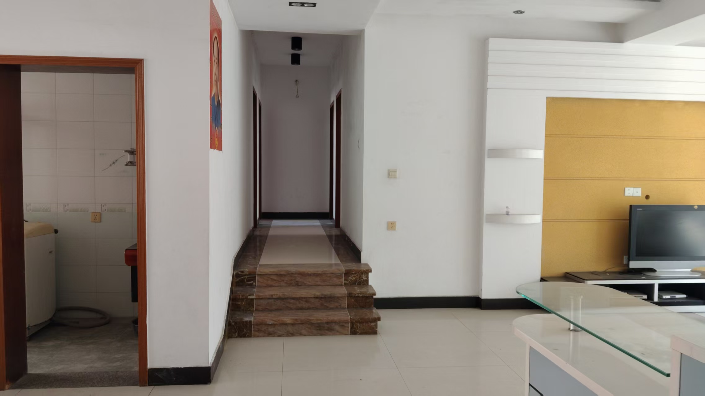 兴旺小区 4室2厅2卫 1200.0元/月 兴旺小区 4室2厅2卫 1200.0元/月小区图