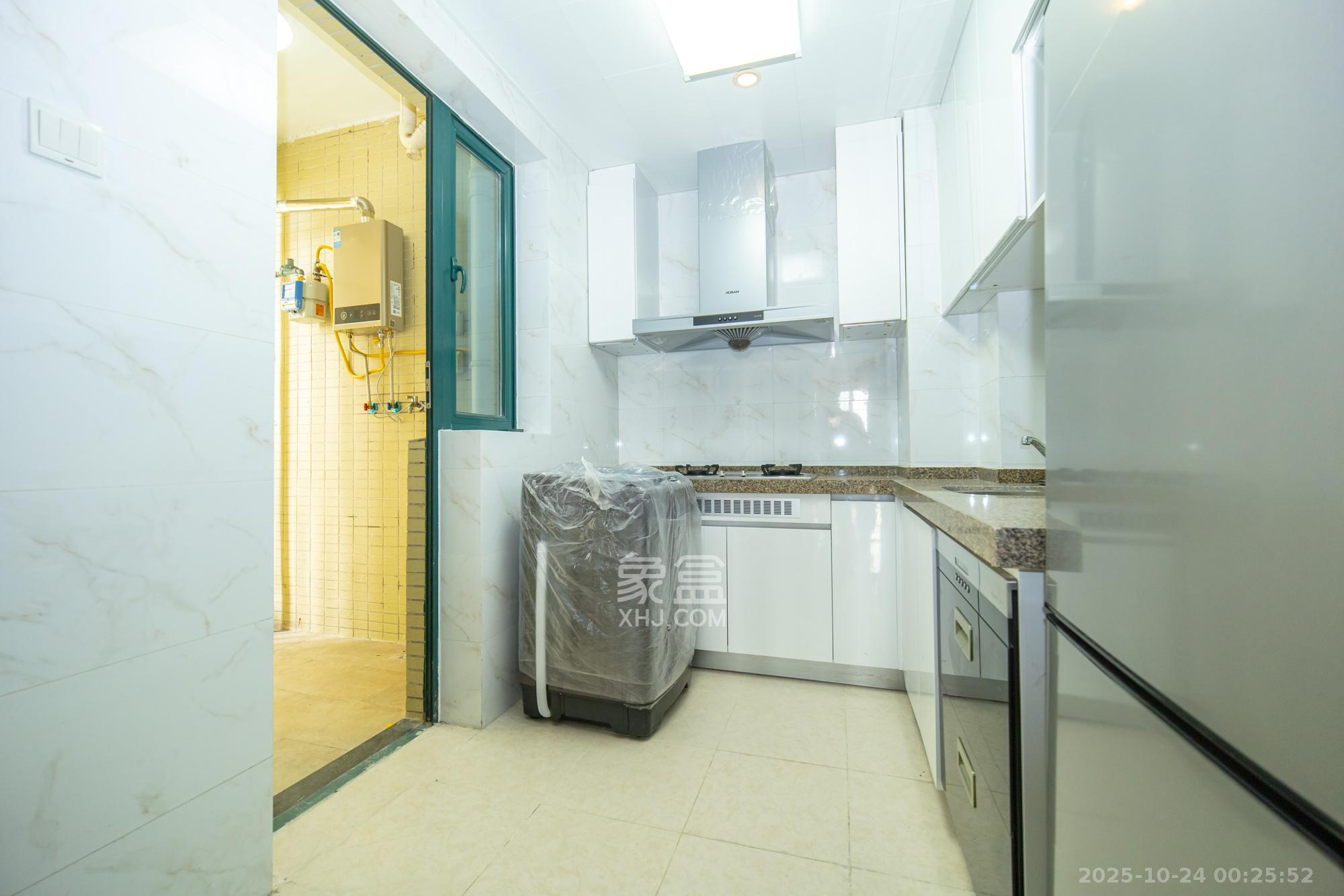 恒大雅苑 3室2厅1卫 90.0万 恒大雅苑 3室2厅1卫 90.0万厨房