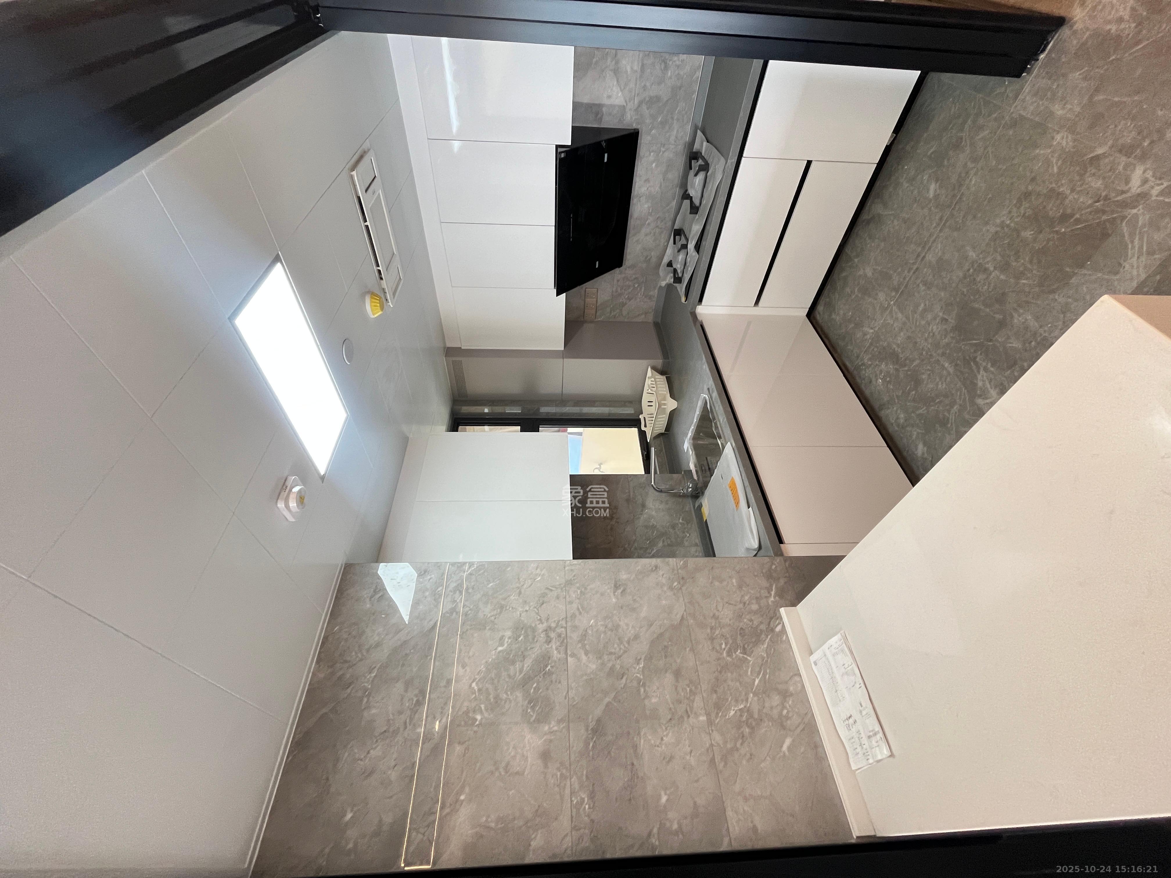 北辰瀚江府  3室2厅2卫    6000.0元/月室内图