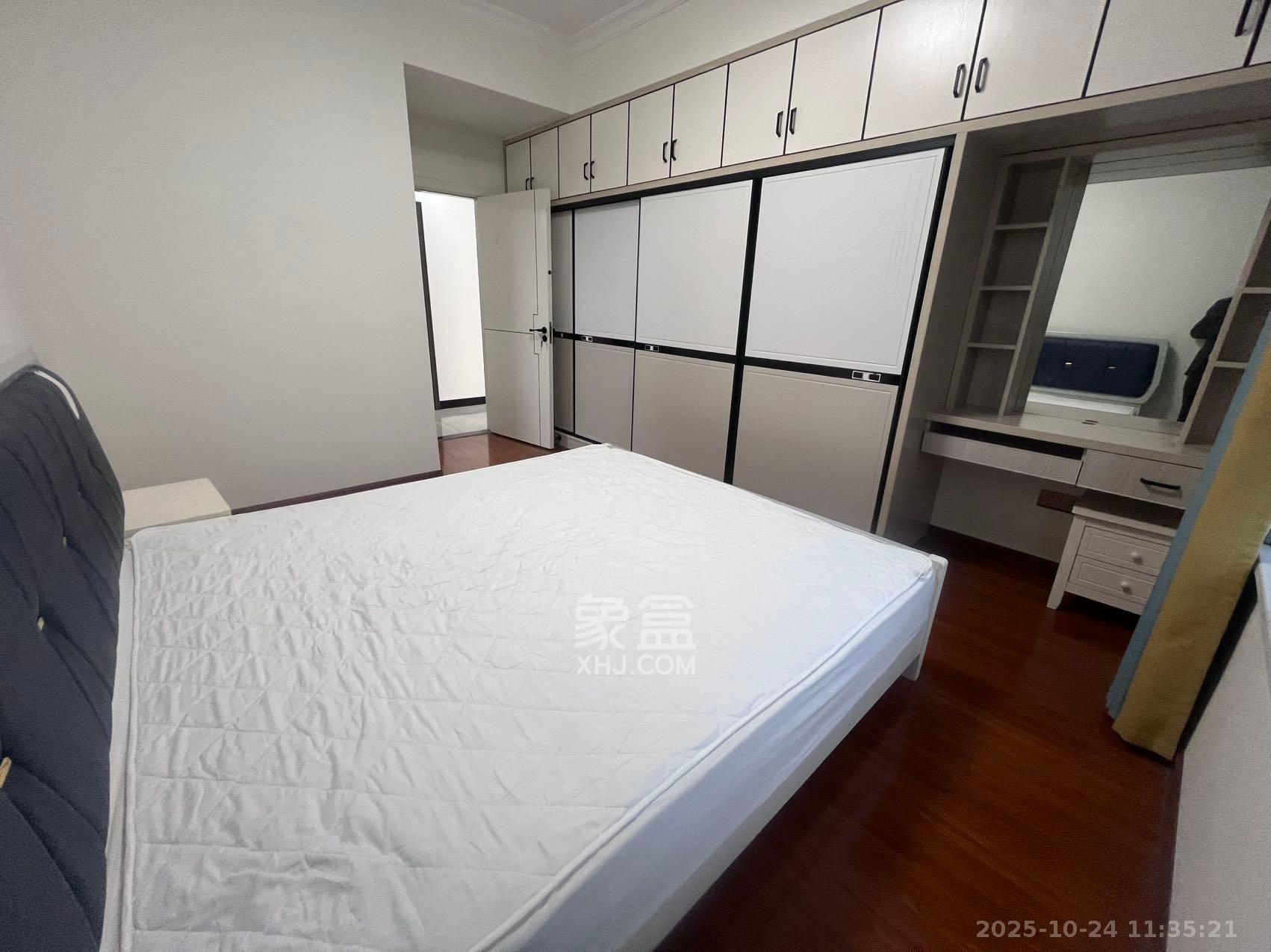 山水梅溪雅郡  4室2厅2卫    3200.0元/月室内图