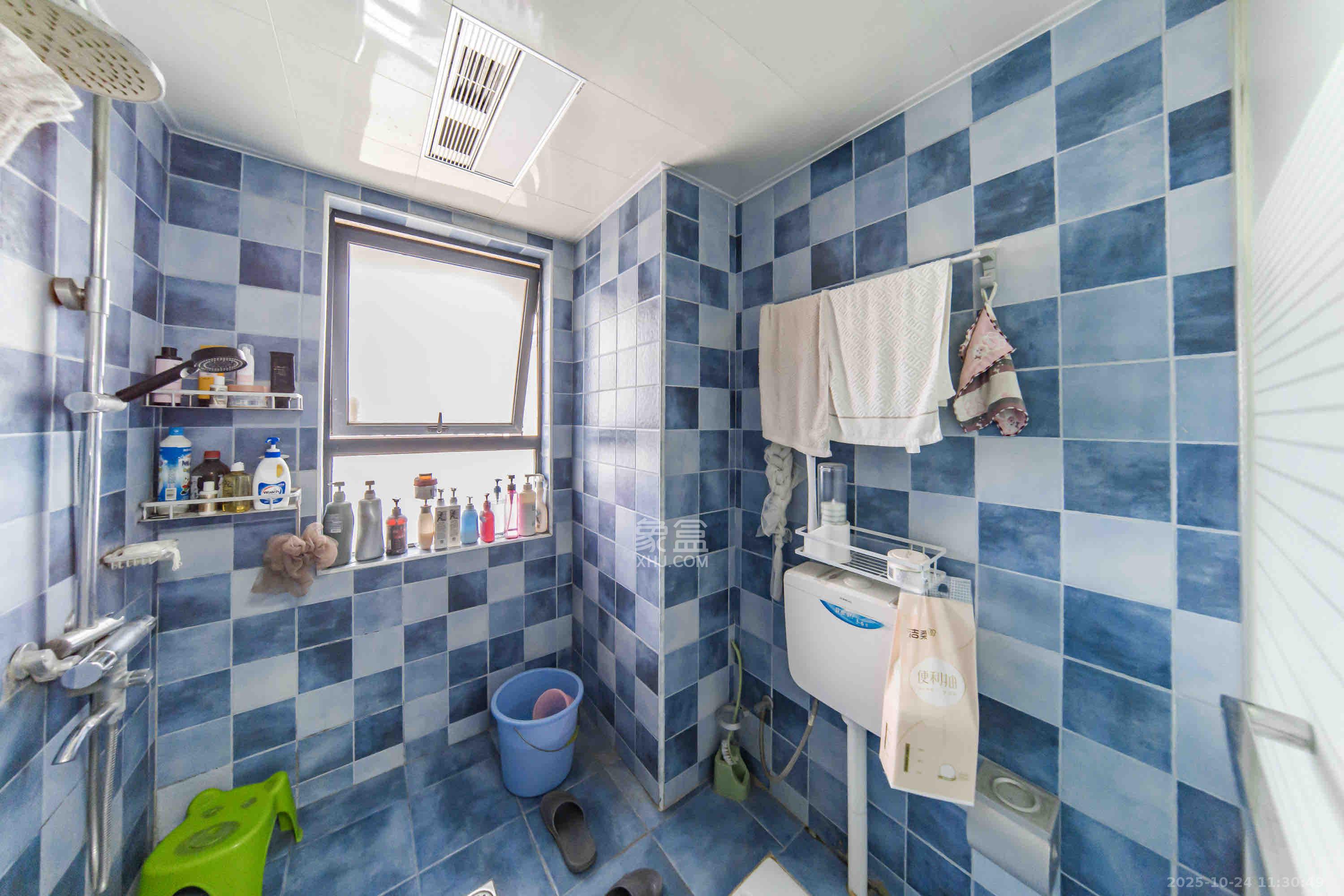 奥克斯广场  3室2厅1卫    3200.0元/月室内图