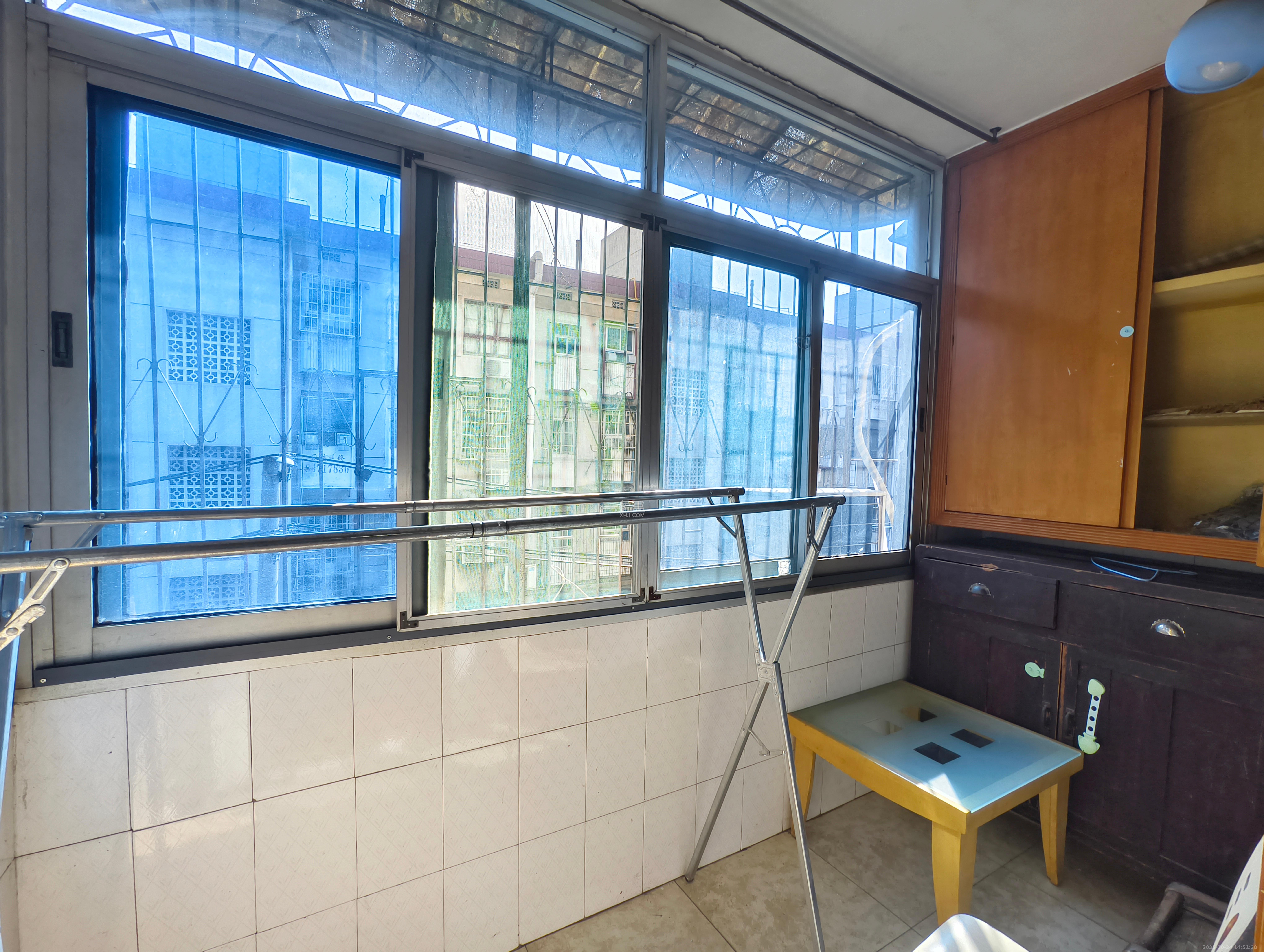 荷花园小区(安置房小区) 3室1厅1卫 1800.0元/月 荷花园小区(安置房小区) 3室1厅1卫 1800.0元/月室内图