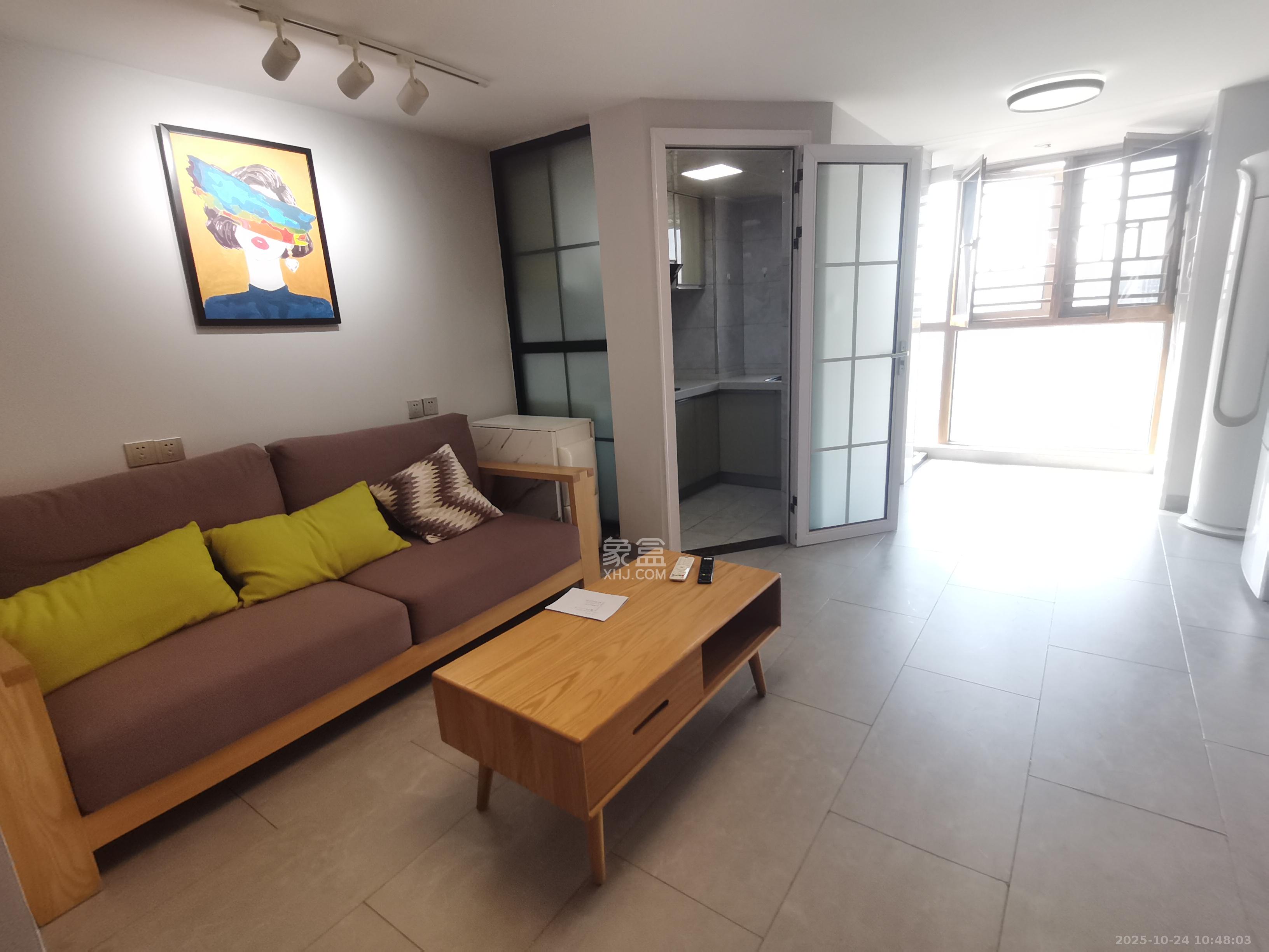 钱隆世家  2室2厅2卫    1800.0元/月 钱隆世家  2室2厅2卫    1800.0元/月