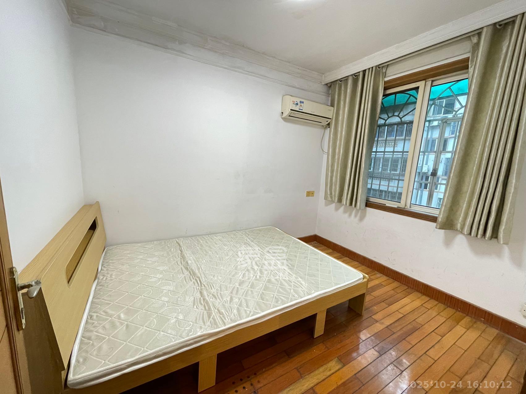 德政园 3室2厅1卫 1900.0元/月 德政园 3室2厅1卫 1900.0元/月室内图