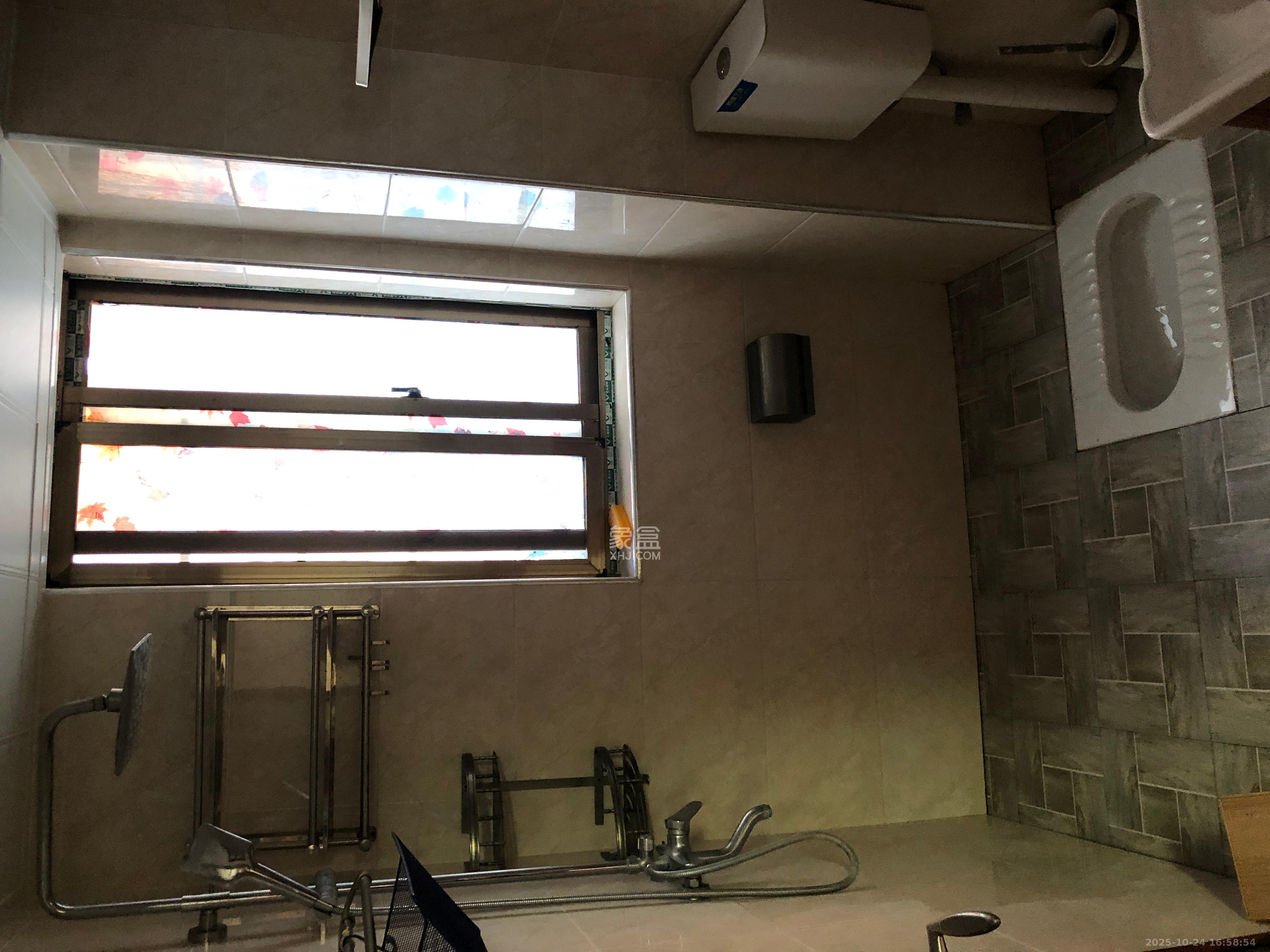 星城新宇桃花苑 2室1厅1卫 1600.0元/月 星城新宇桃花苑 2室1厅1卫 1600.0元/月室内图