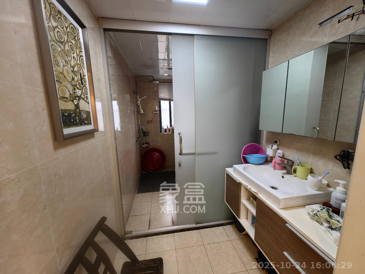 南山苏迪亚诺 3室2厅2卫 2200.0元/月 南山苏迪亚诺 3室2厅2卫 2200.0元/月室内图