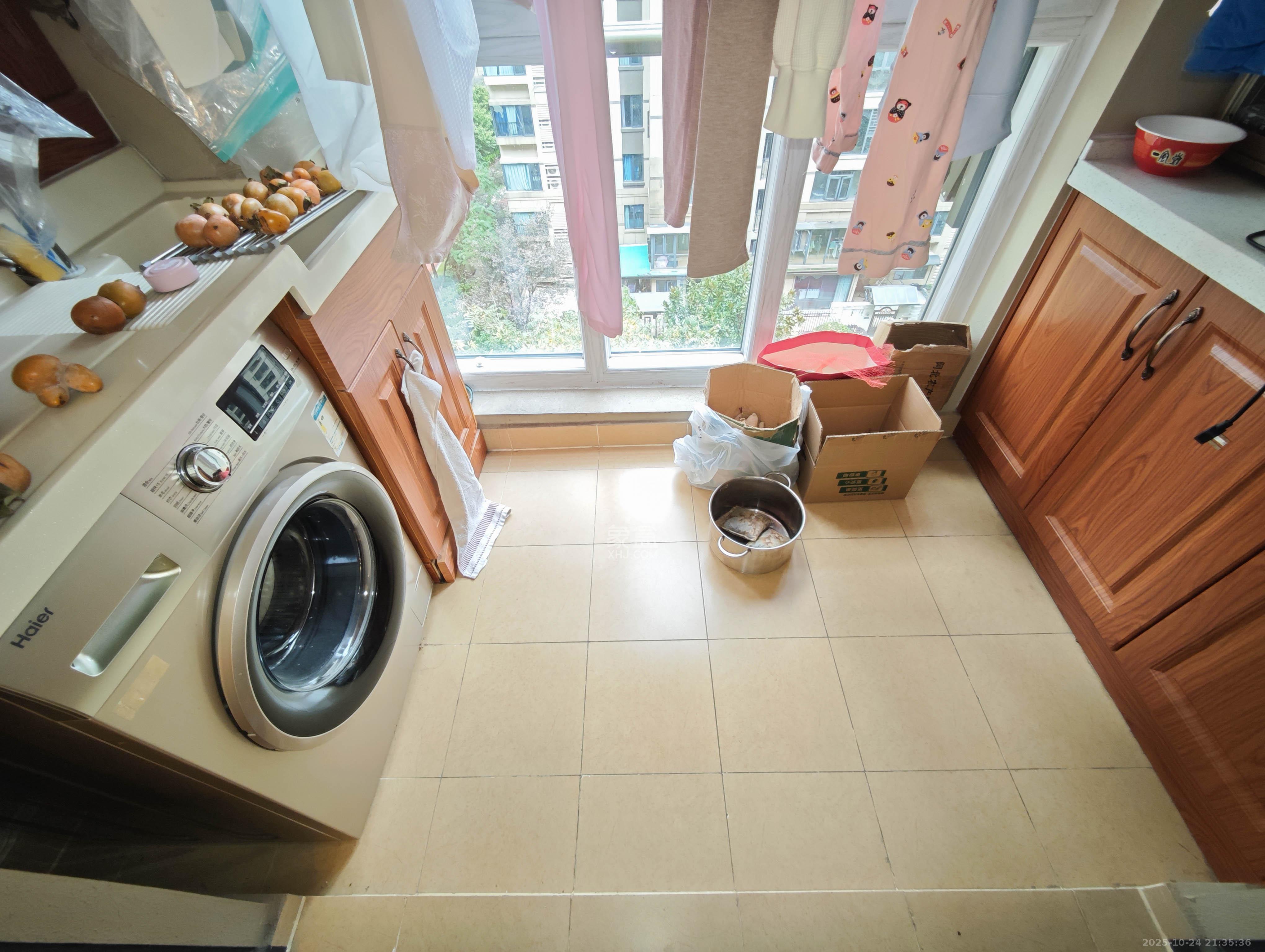 万科魅力之城观澜里 4室2厅2卫 210.0万 万科魅力之城观澜里 4室2厅2卫 210.0万其他