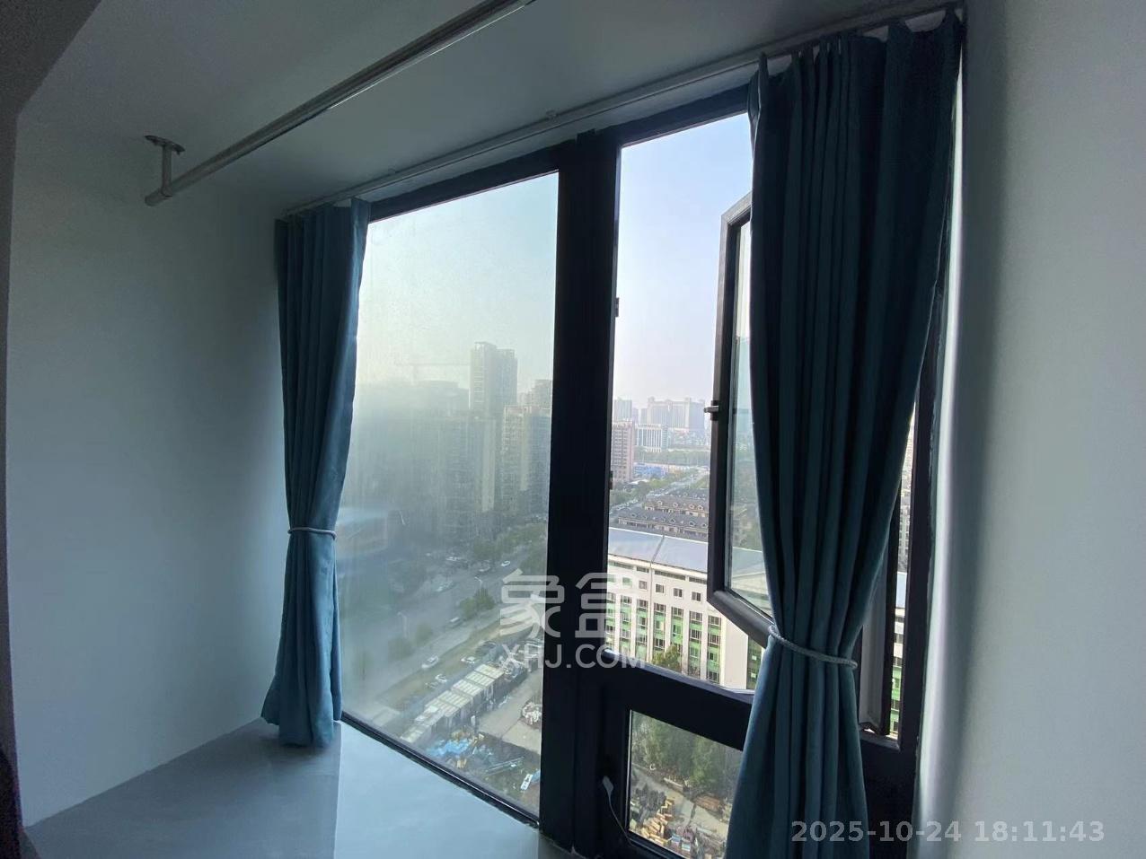 碧桂园城市之光  1室0厅0卫    1600.0元/月室内图