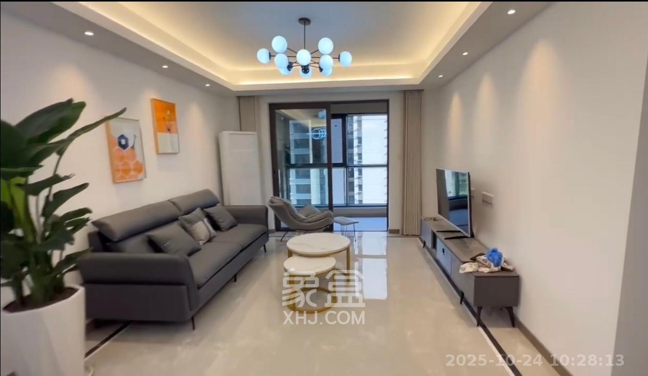 龙湖铂金中心（龙湖春江郦城）  3室2厅2卫    5000.0元/月