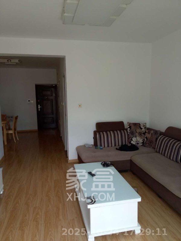 奥克斯广场  2室2厅1卫    2700.0元/月室内图