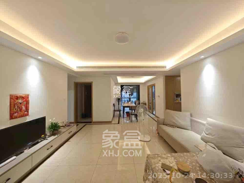 中建嘉和城凤凰台(中建瑞兴家园)  4室2厅2卫    2600.0元/月 中建嘉和城凤凰台(中建瑞兴家园)  4室2厅2卫    2600.0元/月室内图