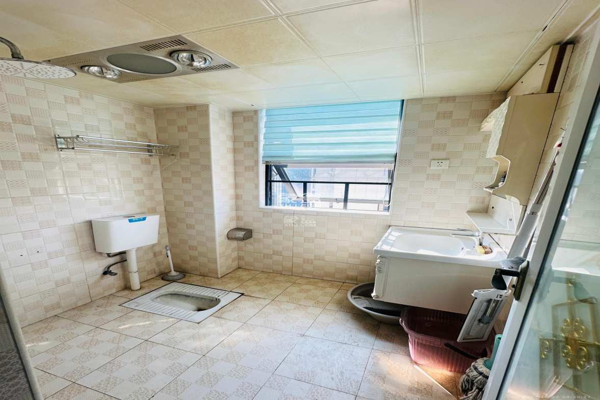 汇一城(汇壹公馆) 2室2厅1卫 1800.0元/月 汇一城(汇壹公馆) 2室2厅1卫 1800.0元/月室内图