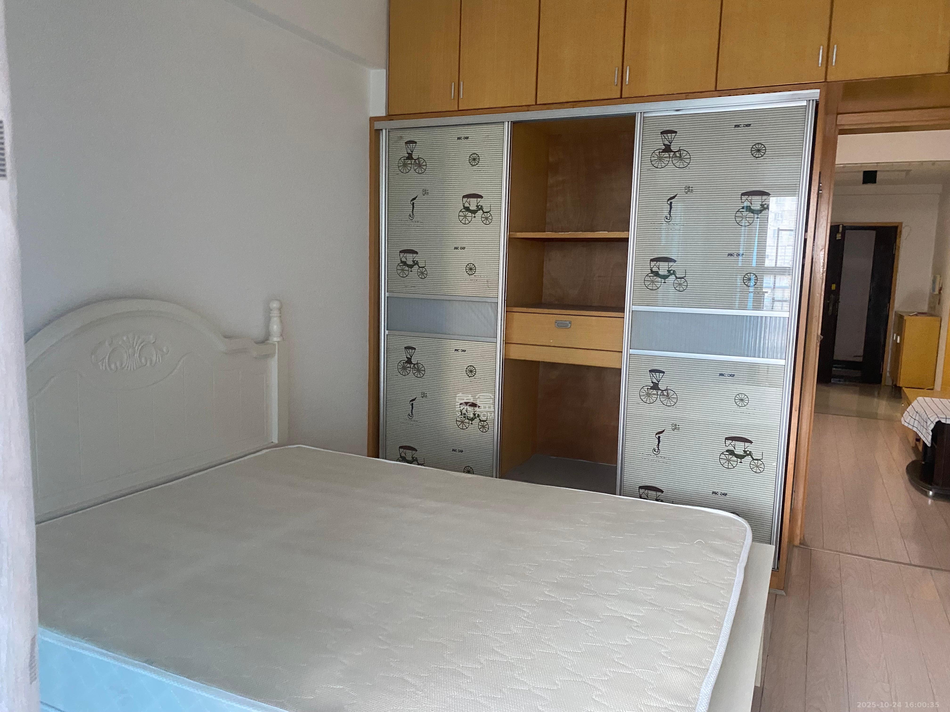 BOBO天下城(CTA财富中心) 1室1厅1卫 1900.0元/月 BOBO天下城(CTA财富中心) 1室1厅1卫 1900.0元/月室内图