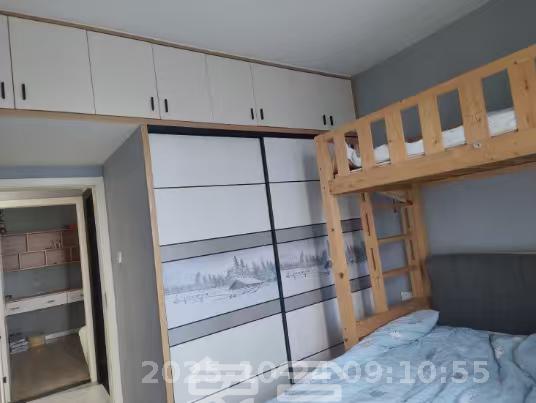 星城新宇川河苑  2室1厅1卫    1700.0元/月 星城新宇川河苑  2室1厅1卫    1700.0元/月室内图