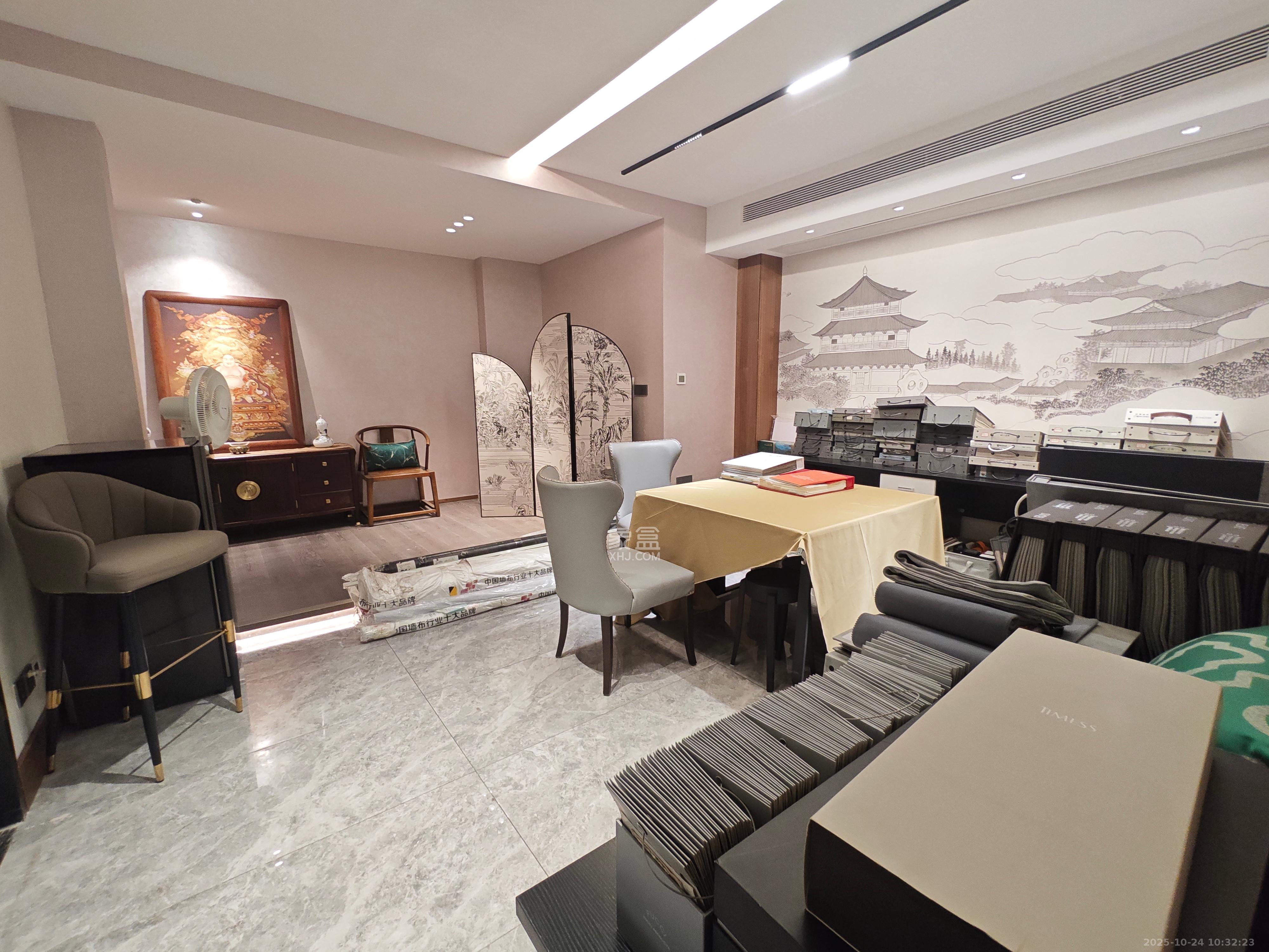 明昇壹城（明昇时代广场）一期  4室3厅1卫    8000.0元/月室内图