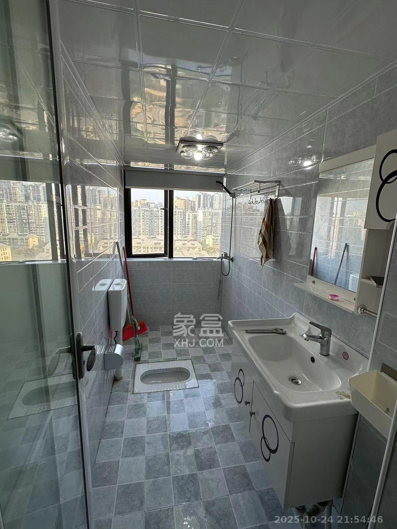 和庄  2室2厅1卫    2000.0元/月 和庄  2室2厅1卫    2000.0元/月室内图