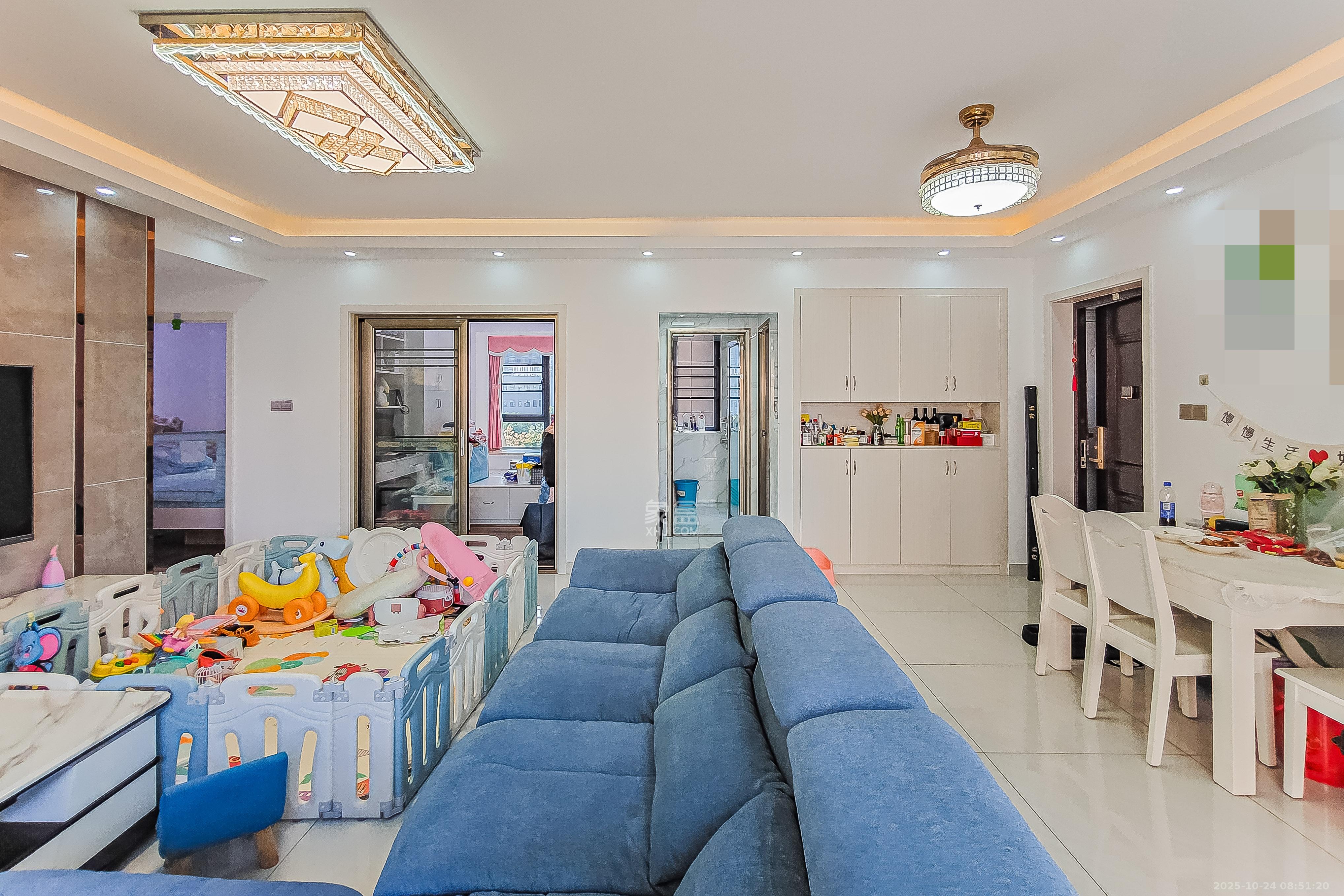 建发中央公园(建发美地)  3室2厅2卫    140.0万 建发中央公园(建发美地)  3室2厅2卫    140.0万客厅