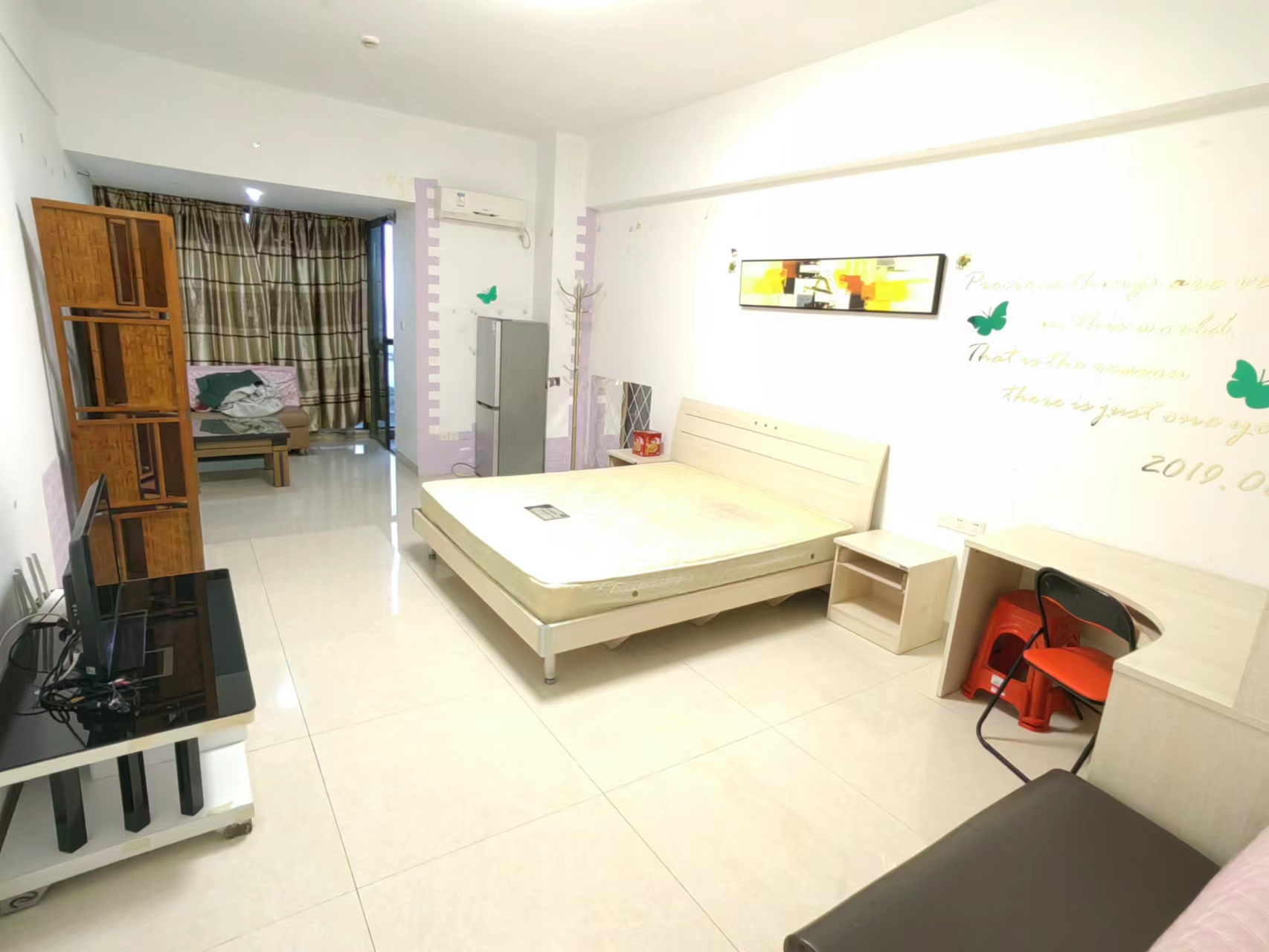 海岸壹号  1室1厅1卫    2000.0元/月室内图