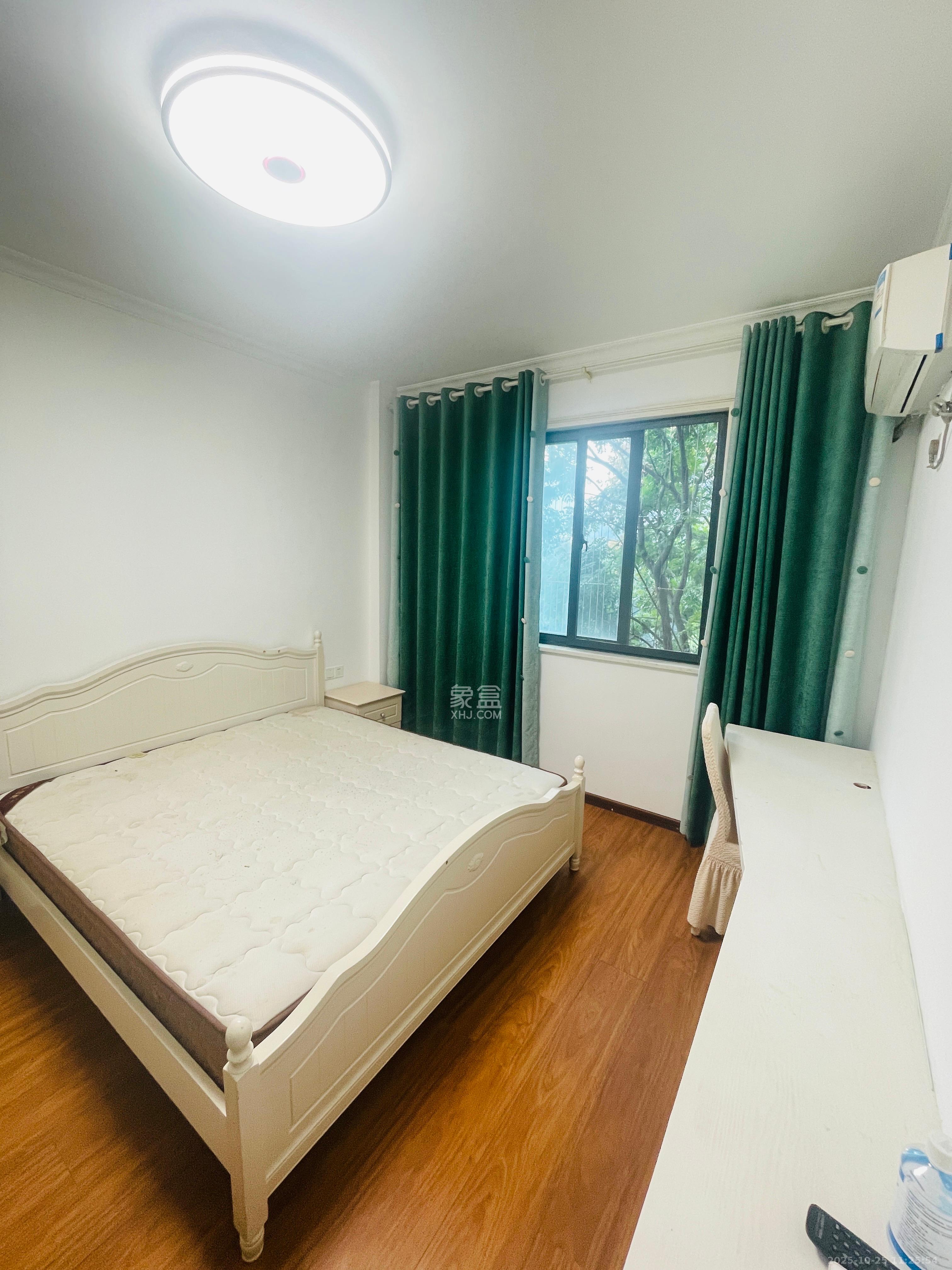 澳海澜庭 3室2厅1卫 1600.0元/月 澳海澜庭 3室2厅1卫 1600.0元/月室内图