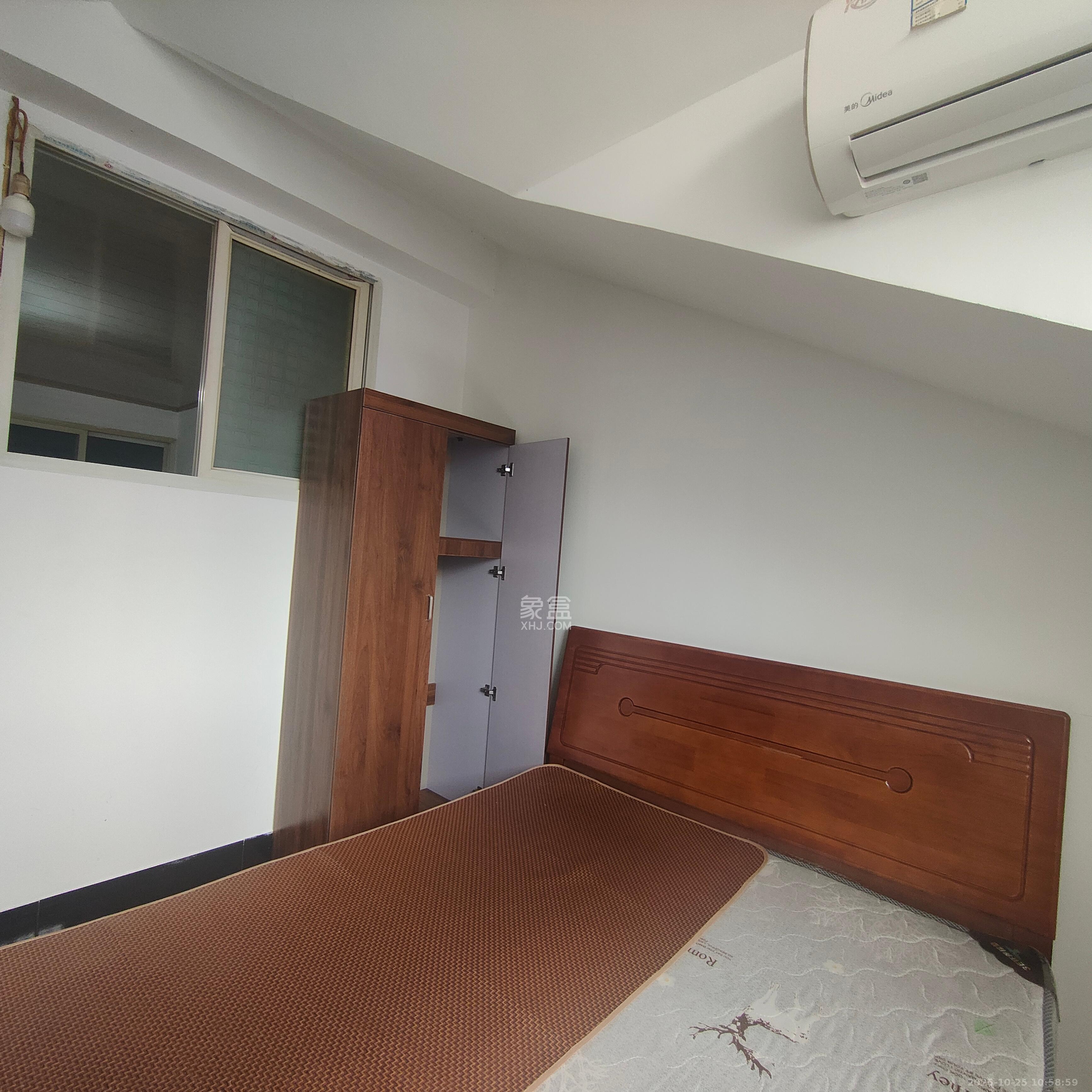 金石蓉园 3室1厅1卫 1000.0元/月 金石蓉园 3室1厅1卫 1000.0元/月室内图