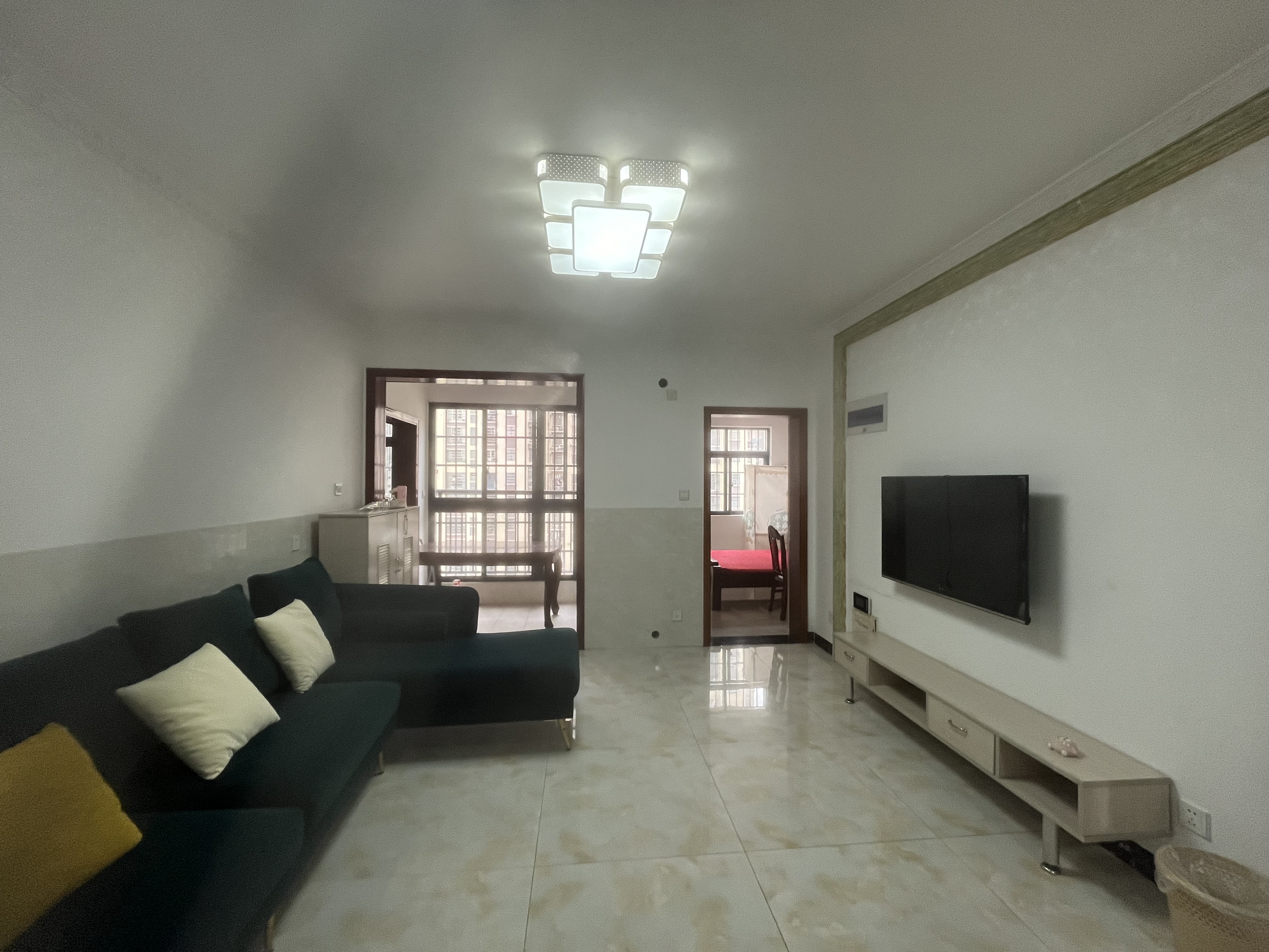 景塘家园  3室1厅1卫    2200.0元/月户型图