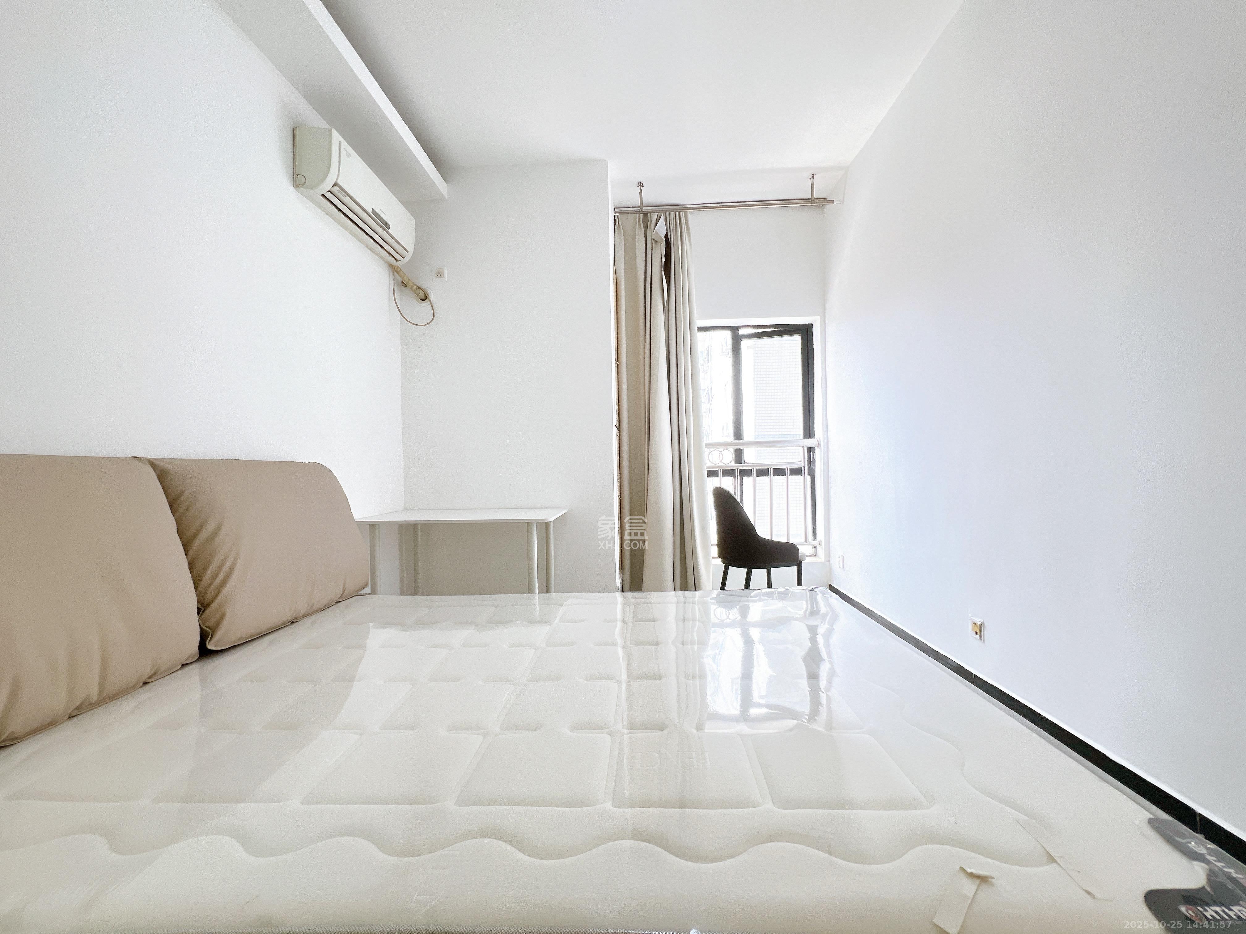 长沙之芯  2室2厅1卫    3200.0元/月 长沙之芯  2室2厅1卫    3200.0元/月室内图