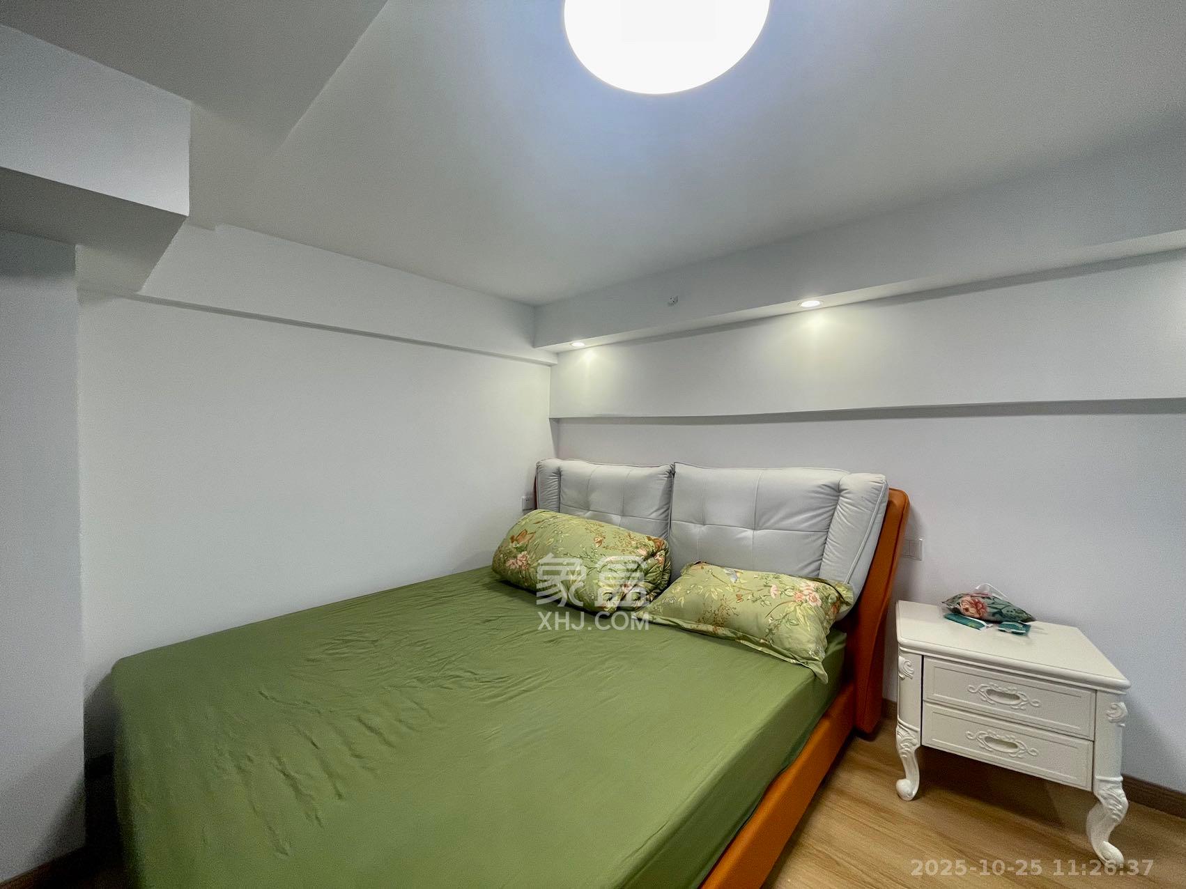 金地铂悦  1室1厅1卫    1600.0元/月室内图