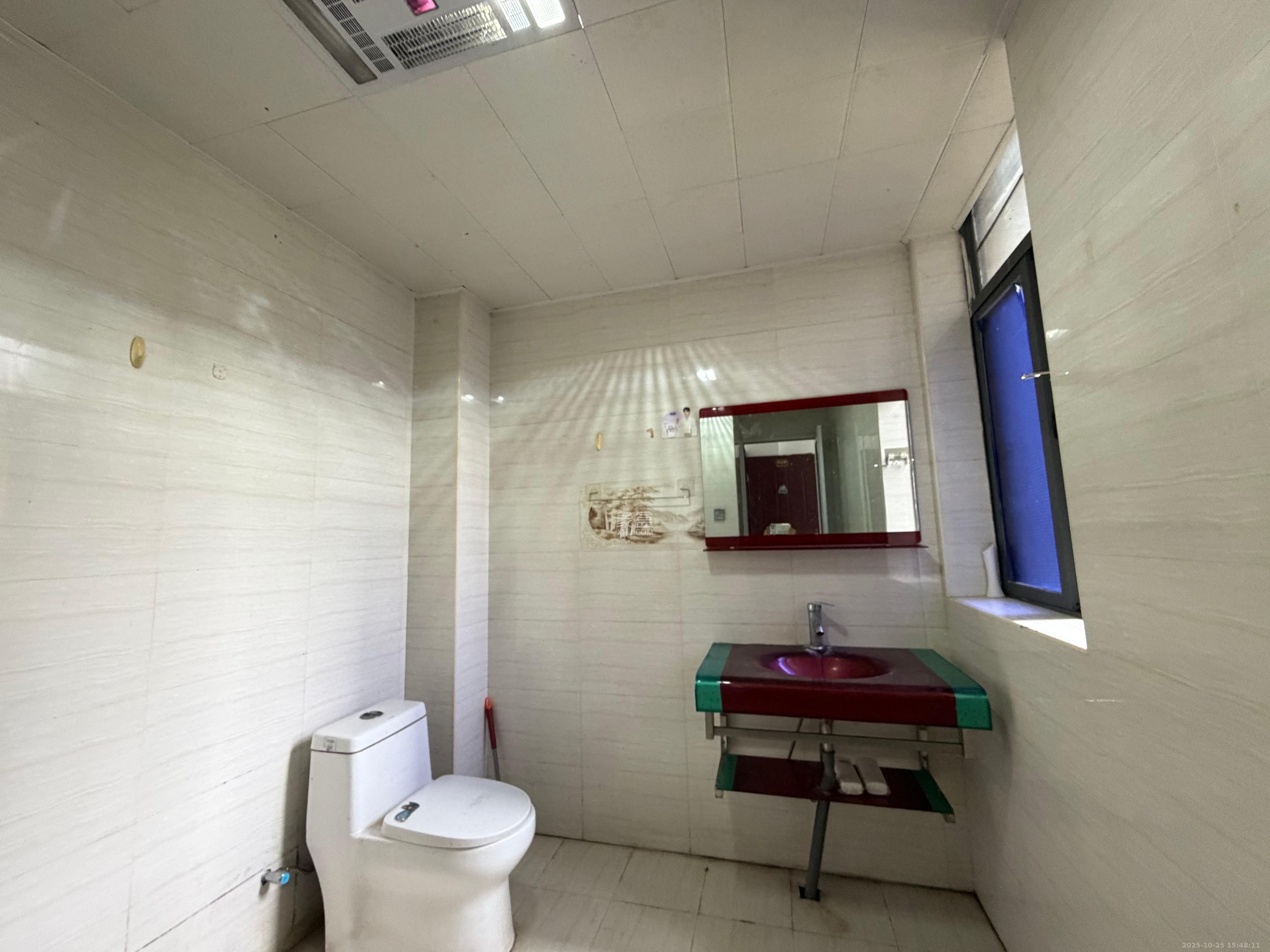 恒盛世家  5室1厅2卫    2200.0元/月室内图