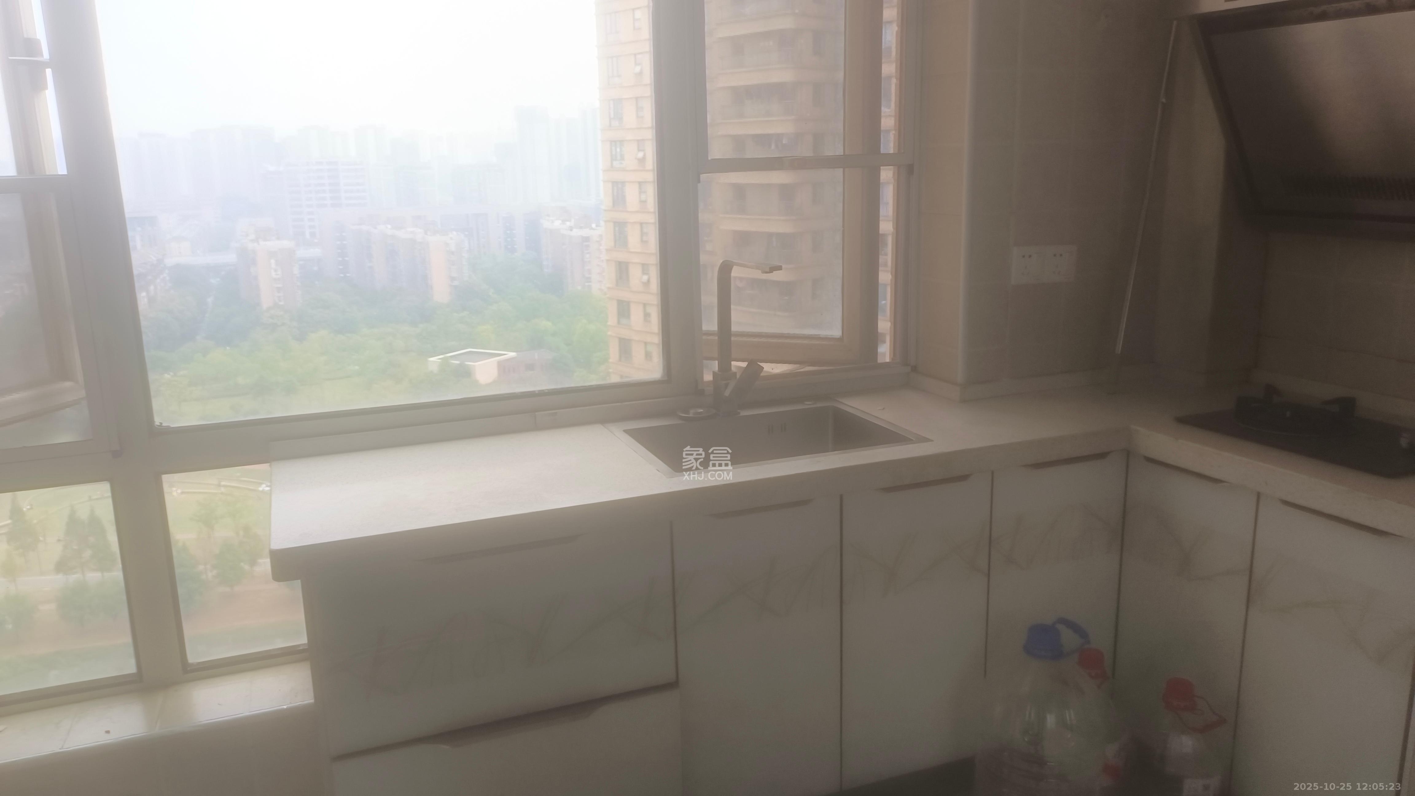 五矿万境水岸二期（五矿万境水岸和苑）  1室1厅1卫    1300.0元/月室内图