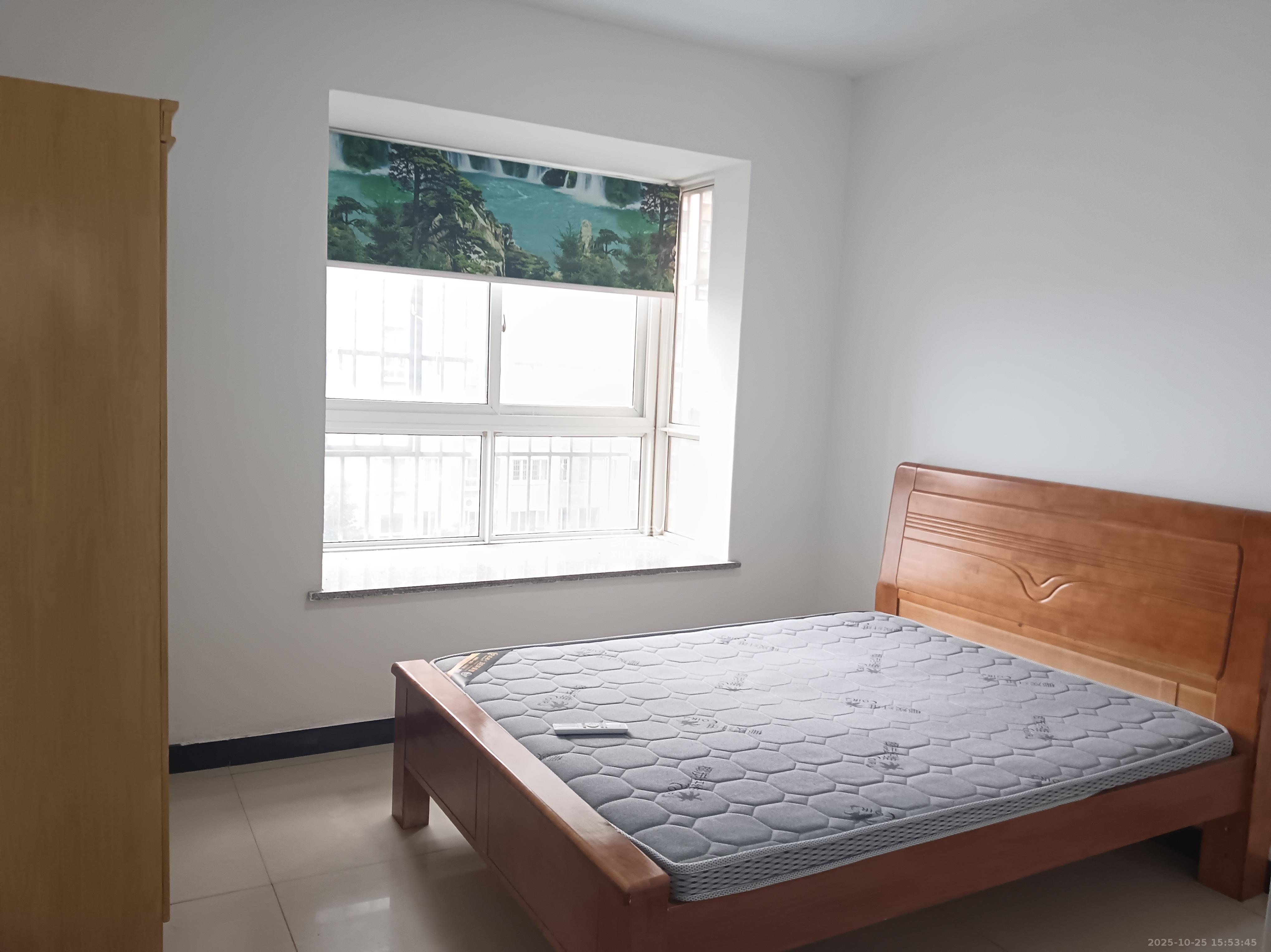 东门尚苑 3室2厅2卫 1600.0元/月 东门尚苑 3室2厅2卫 1600.0元/月室内图