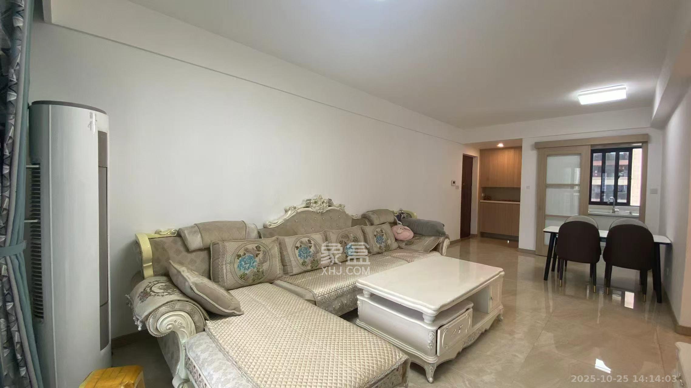 新城国际花都  3室2厅2卫    1800.0元/月 新城国际花都  3室2厅2卫    1800.0元/月