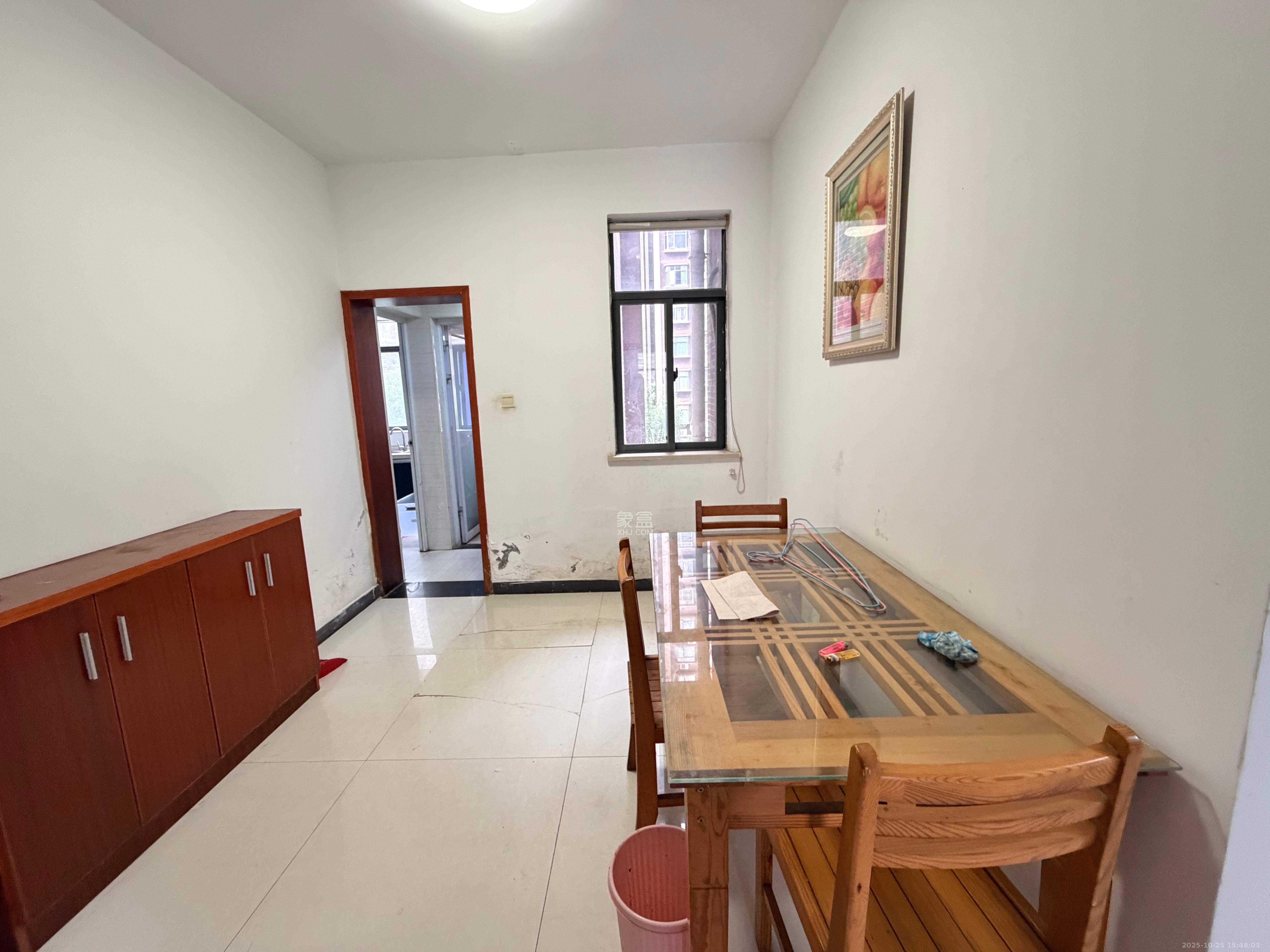 恒盛世家  5室1厅2卫    2200.0元/月室内图