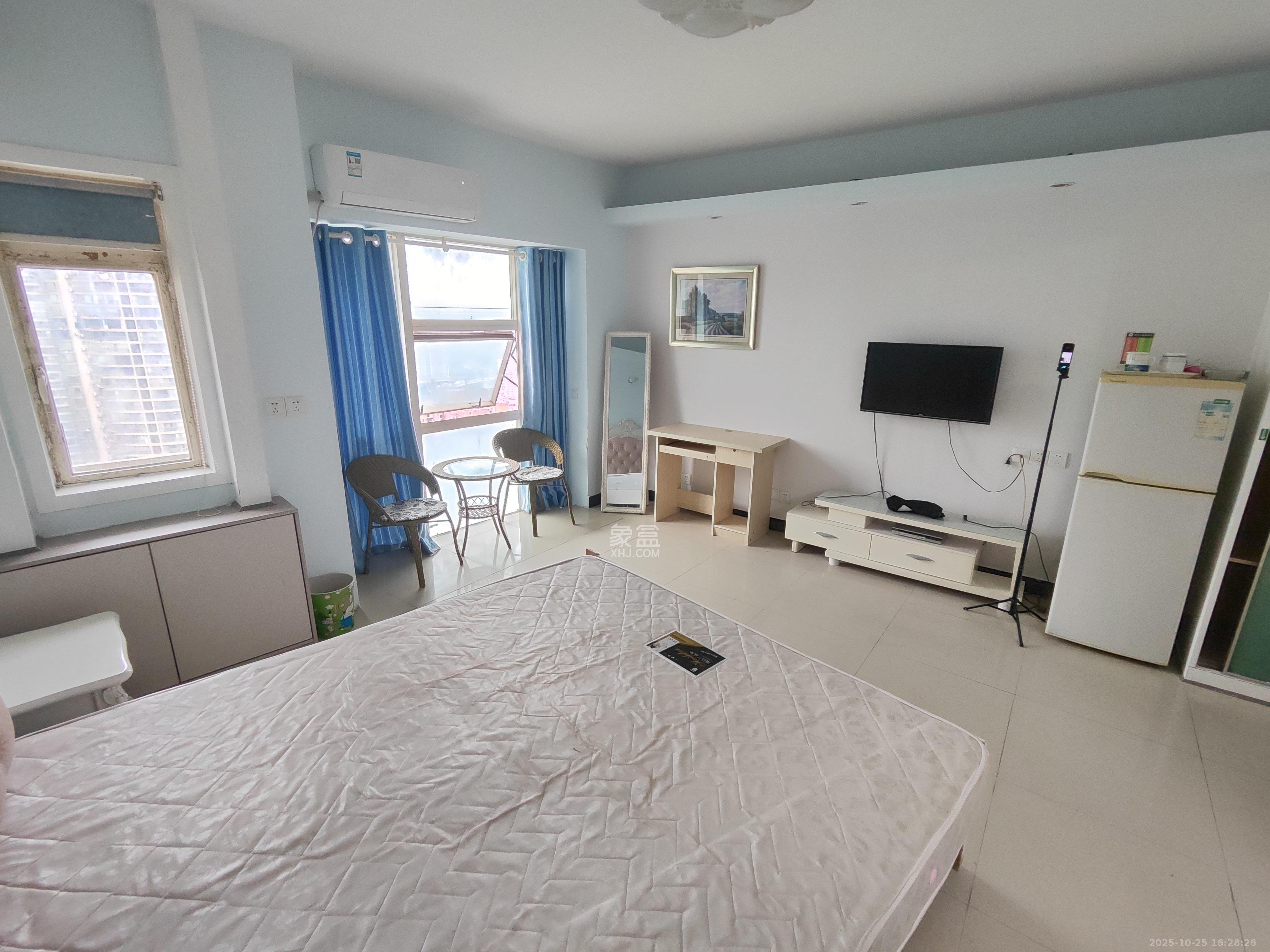 天健芙蓉盛世一期 1室1厅1卫 1300.0元/月 天健芙蓉盛世一期 1室1厅1卫 1300.0元/月室内图